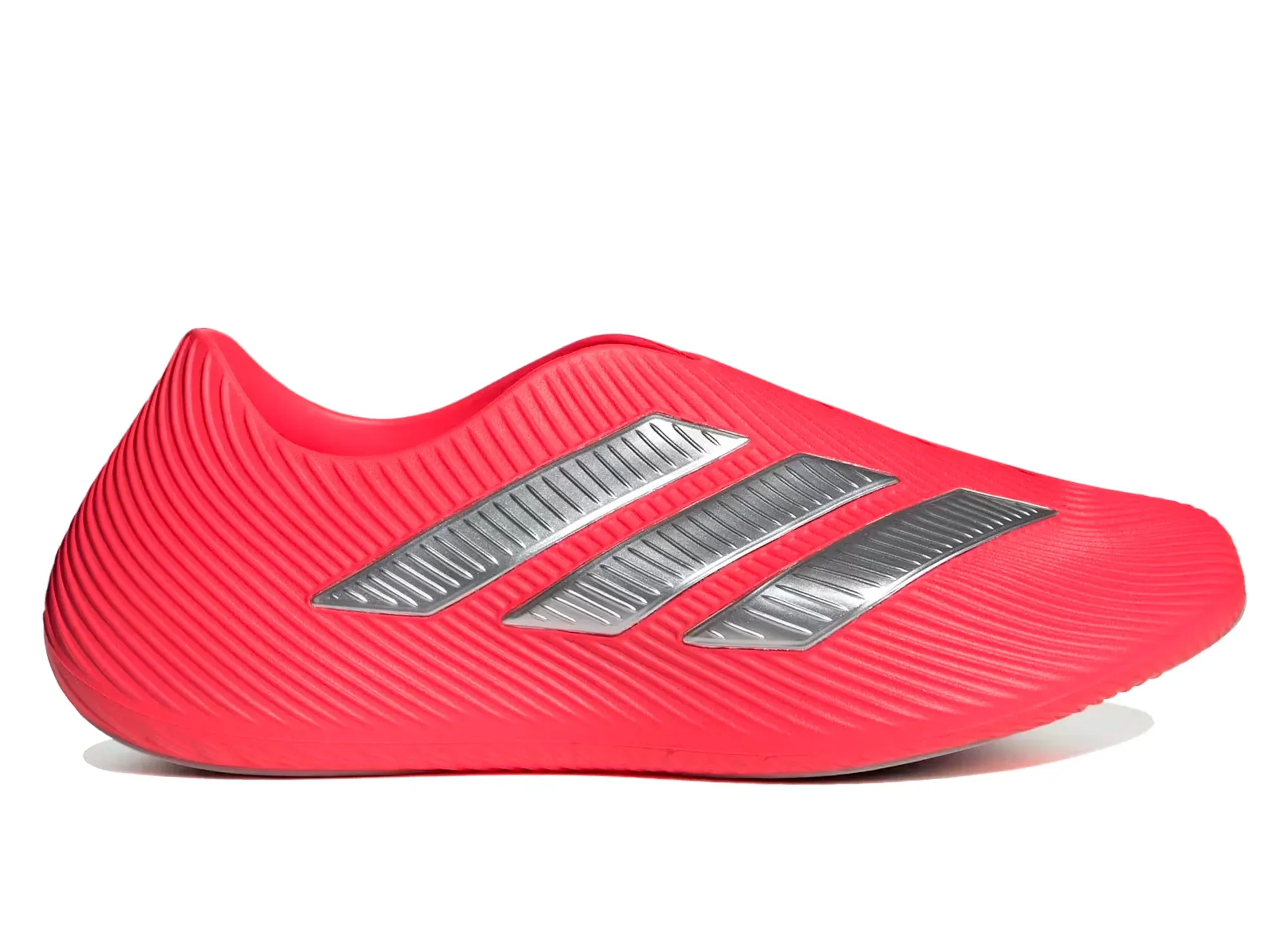 000000_adidas-Purechill-Slide_Lucid-Red-Matte-Silver_KI0070_img0