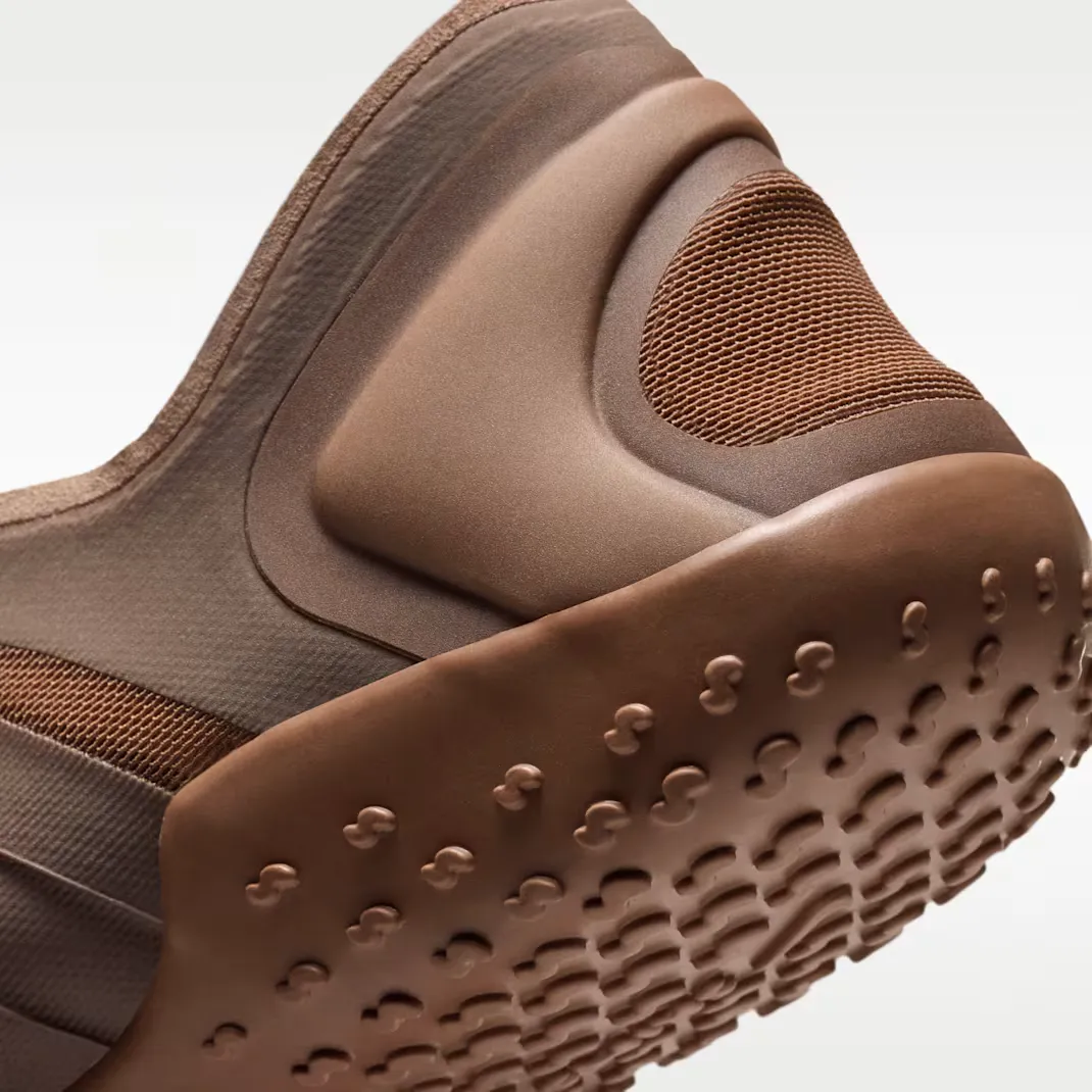 000000_NikeSKIMS-Rift-Mesh-WMNS_Archaeo-Brown_IO7694-201_img7