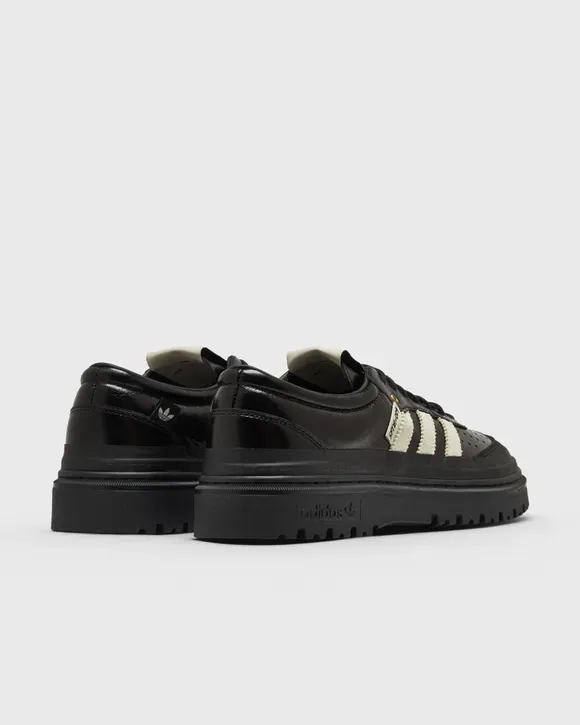 000000_Song-For-The-Mute-x-adidas-Samba-Freizeit_Black_KI4761_img3