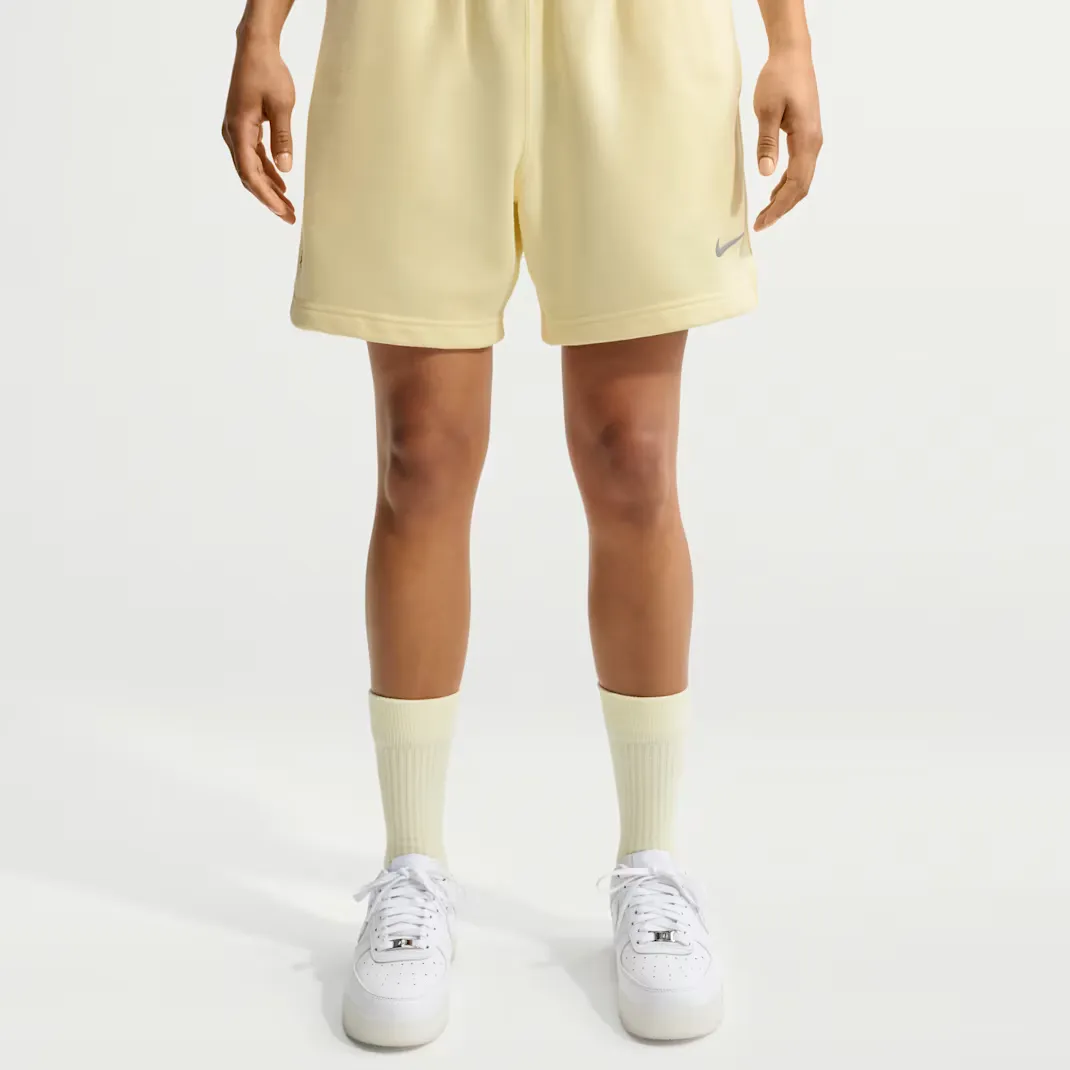 000000_Nocta-x-Nike-Fleece-Shorts_Alabaster_FQ0408-744_img2