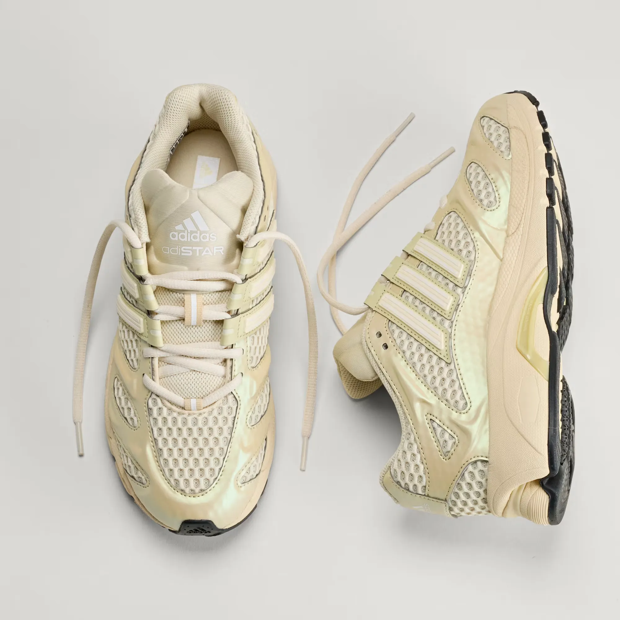 000000_adidas-Adistar-MLD-WMNS_Warm-Vanilla-Cream-White-Dual-Yellow_KI7103_img2