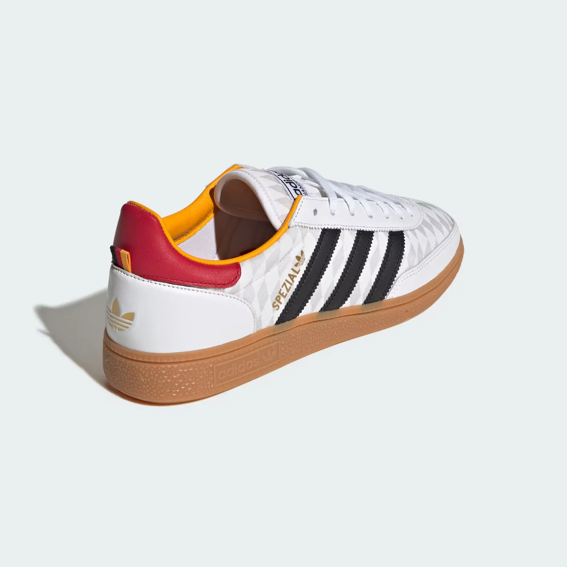 adidas-Handball-Spezial_Cloud-White-Core-Black_KI6052_img4