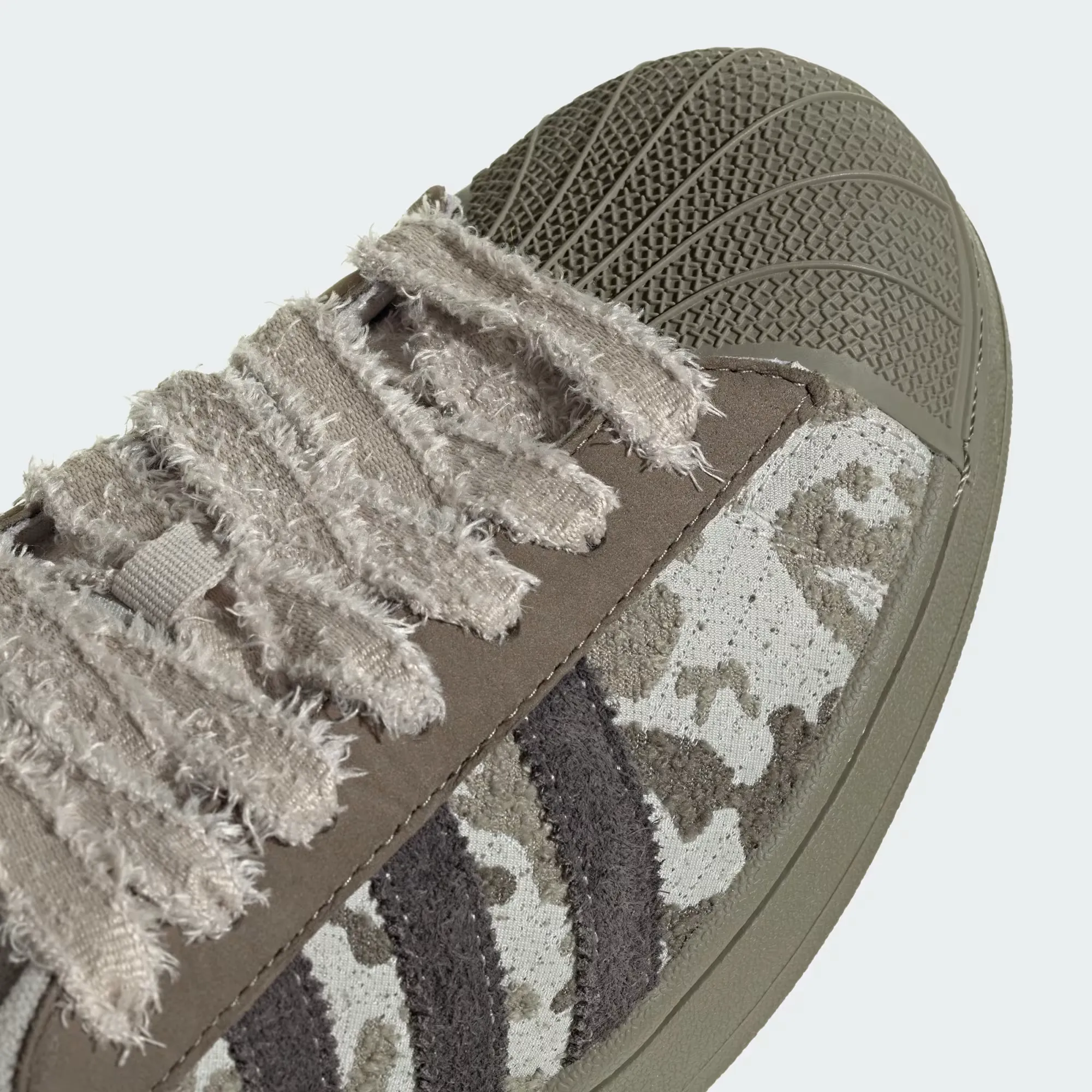 000000_adidas-Superstar-II_Beige-Cinder-Clay_KJ7547_img8