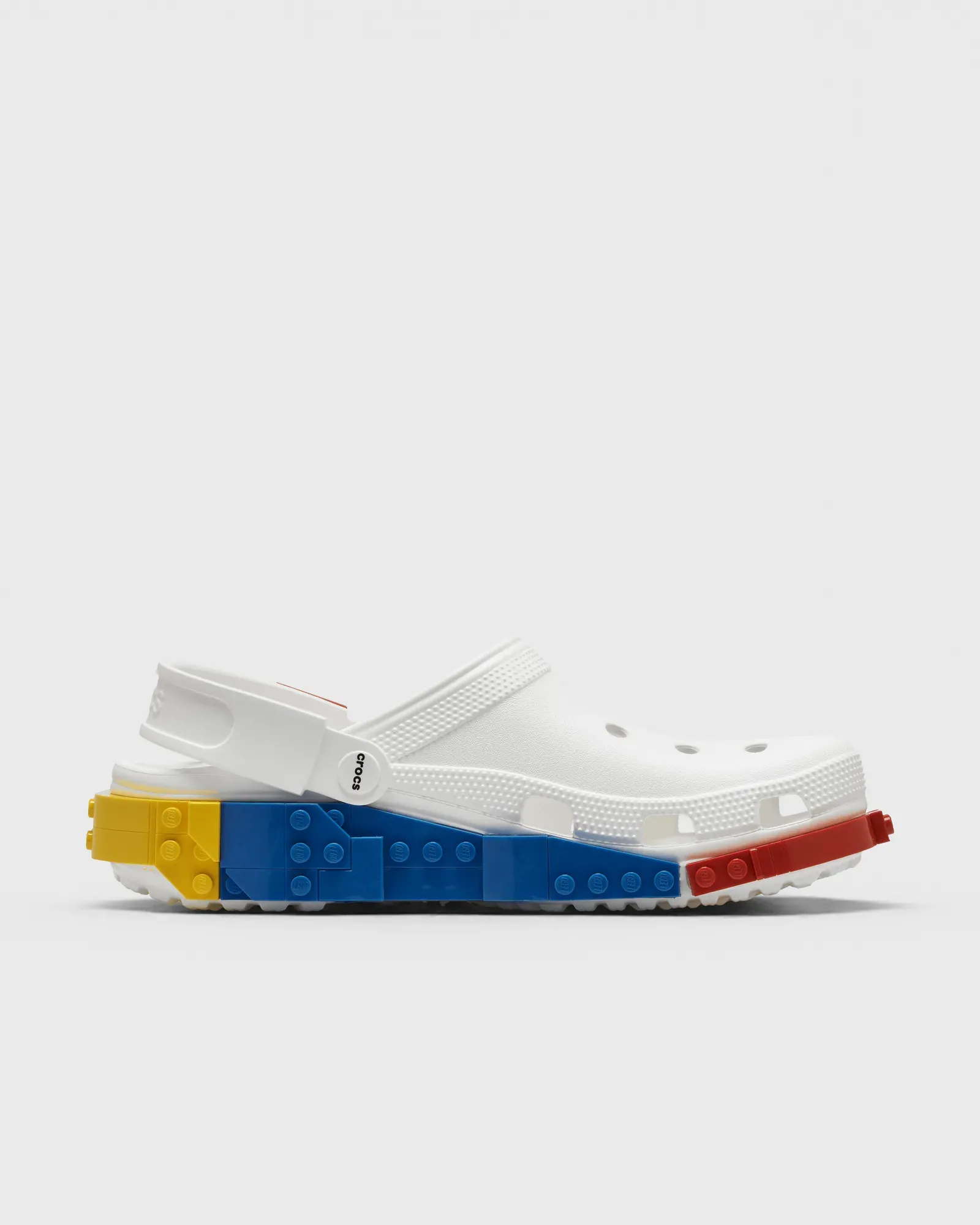 000000_Crocs-x-LEGO-4LW-System-Clog_White-Blue-Yellow_211873-100_img2