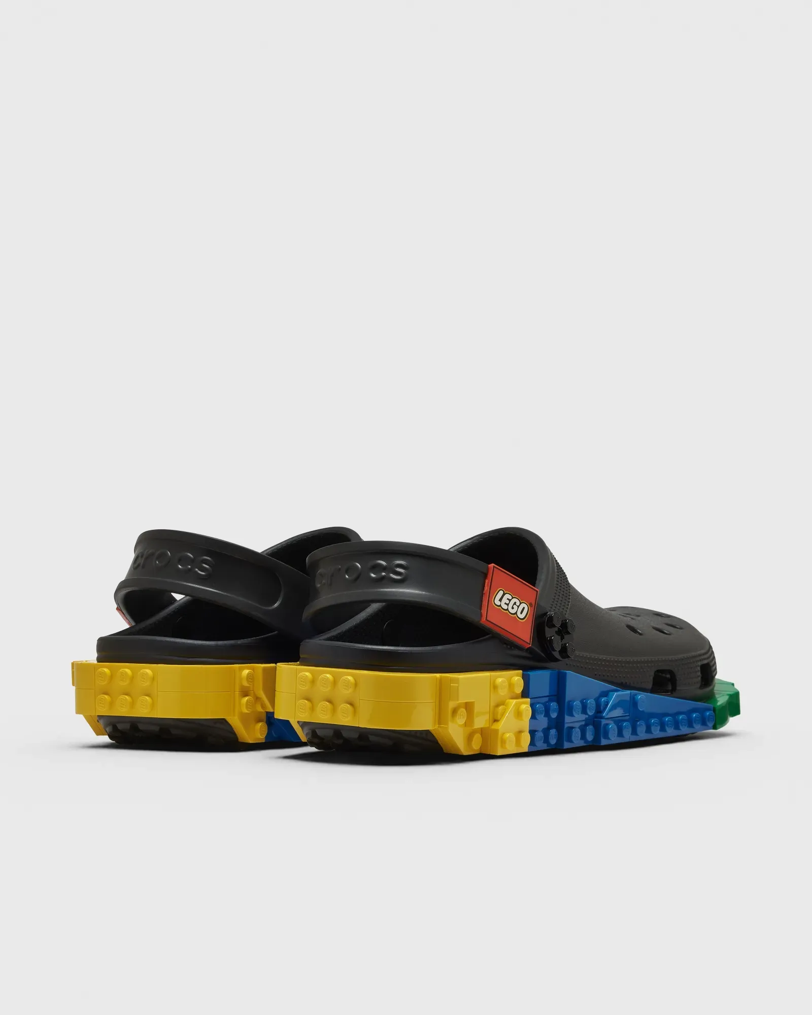 000000_Crocs-x-LEGO-4LW-System-Clog_Black_211873-001_img3
