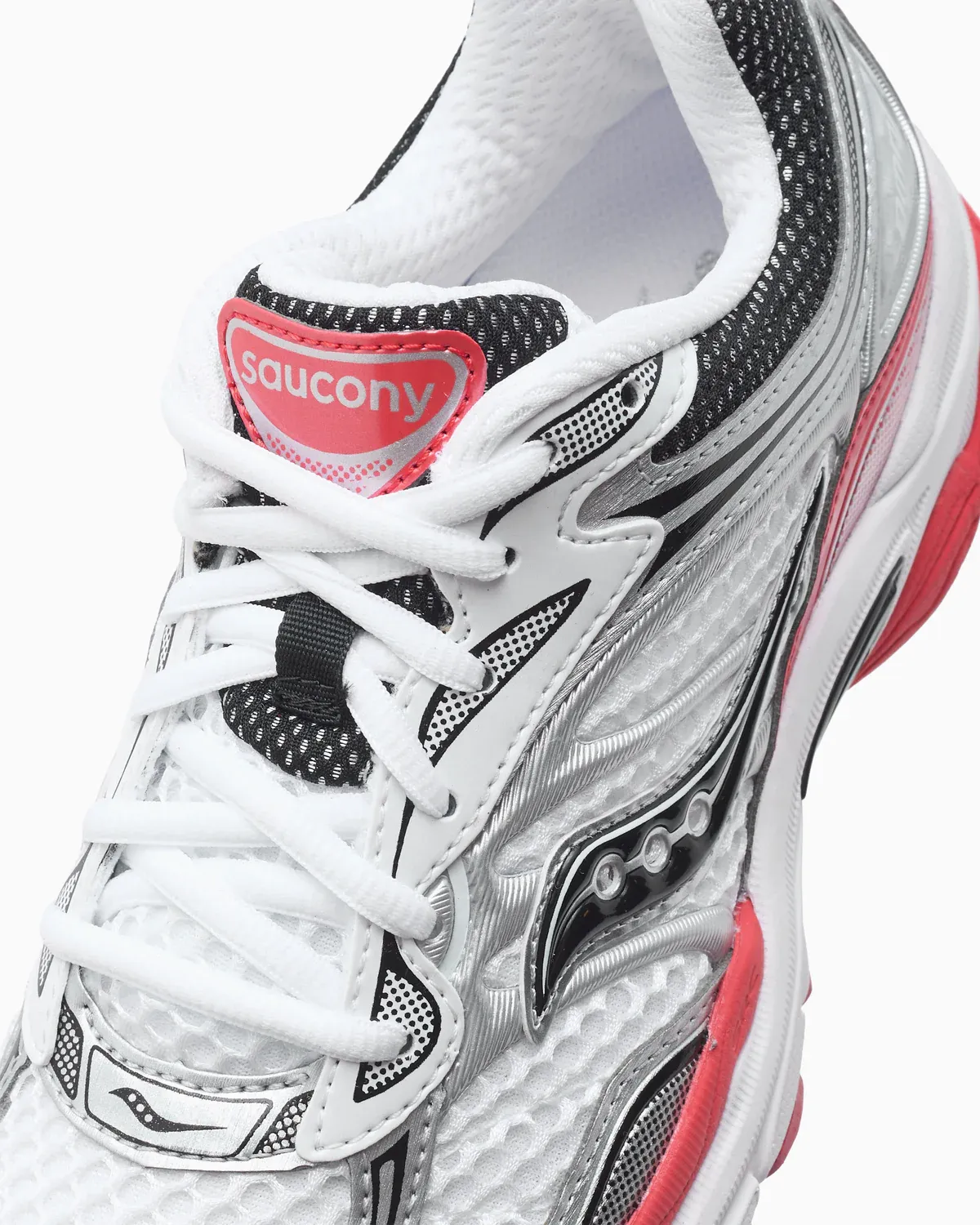 000000_Saucony-ProGrid-Omni-9_White-Red_S70739-55_img7