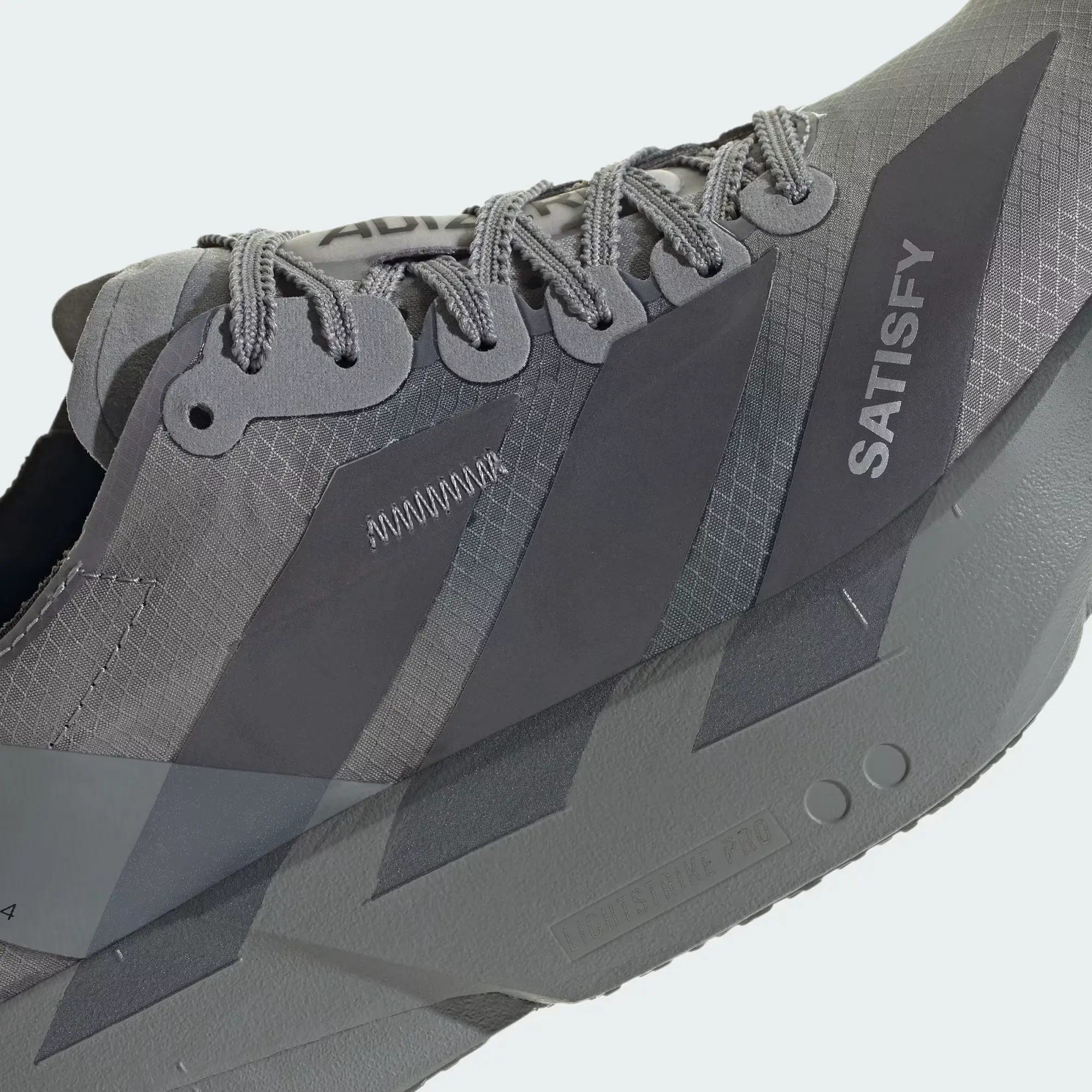000000_Satisfy-x-adidas-Adizero-Adios-Pro-4-WMNS_Core-Black-Night-Metallic-Grey-Five_KH8443_img12