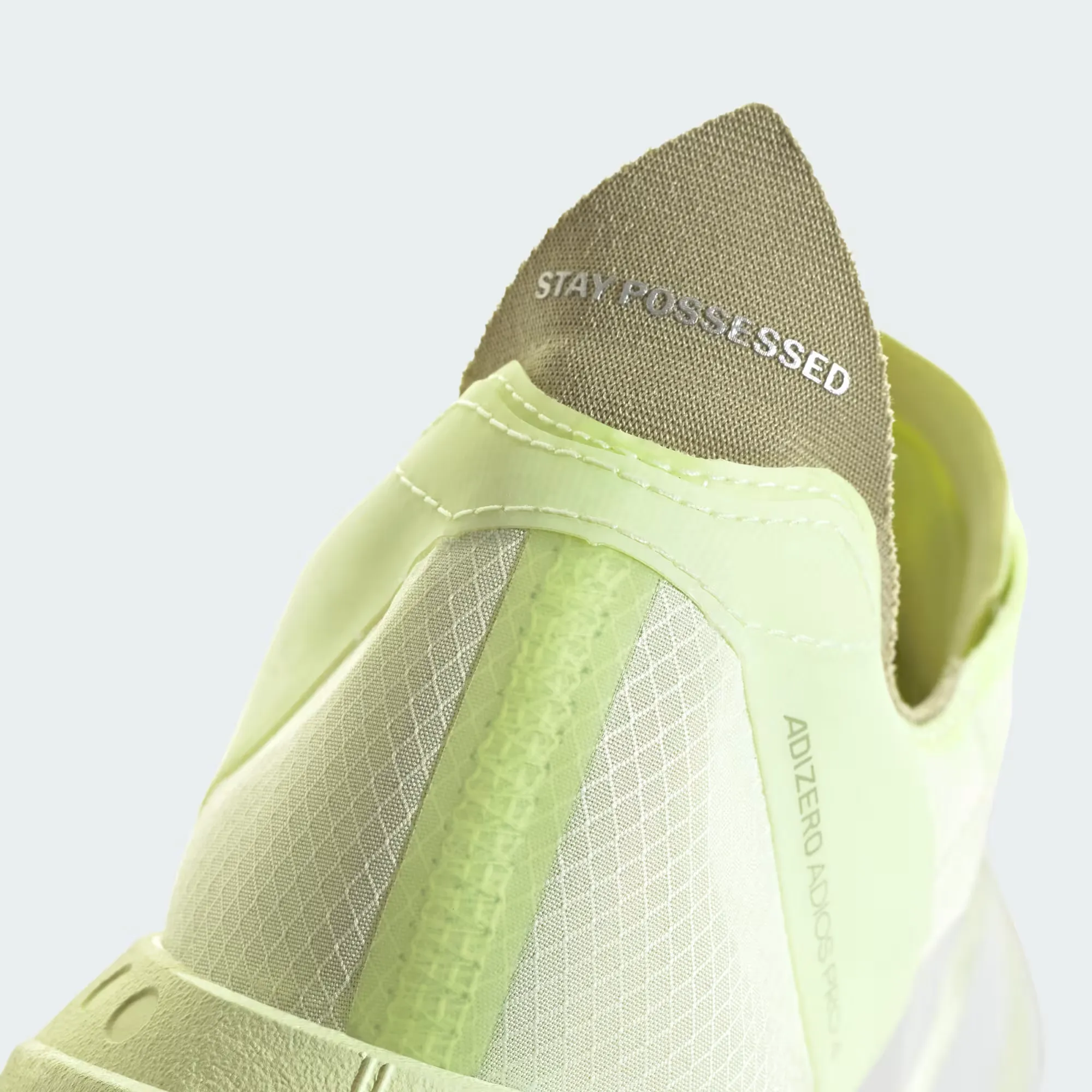 000000_Satisfy-x-adidas-Adizero-Adios-Pro-4_Tent-Green-Silver_KH8441_img3