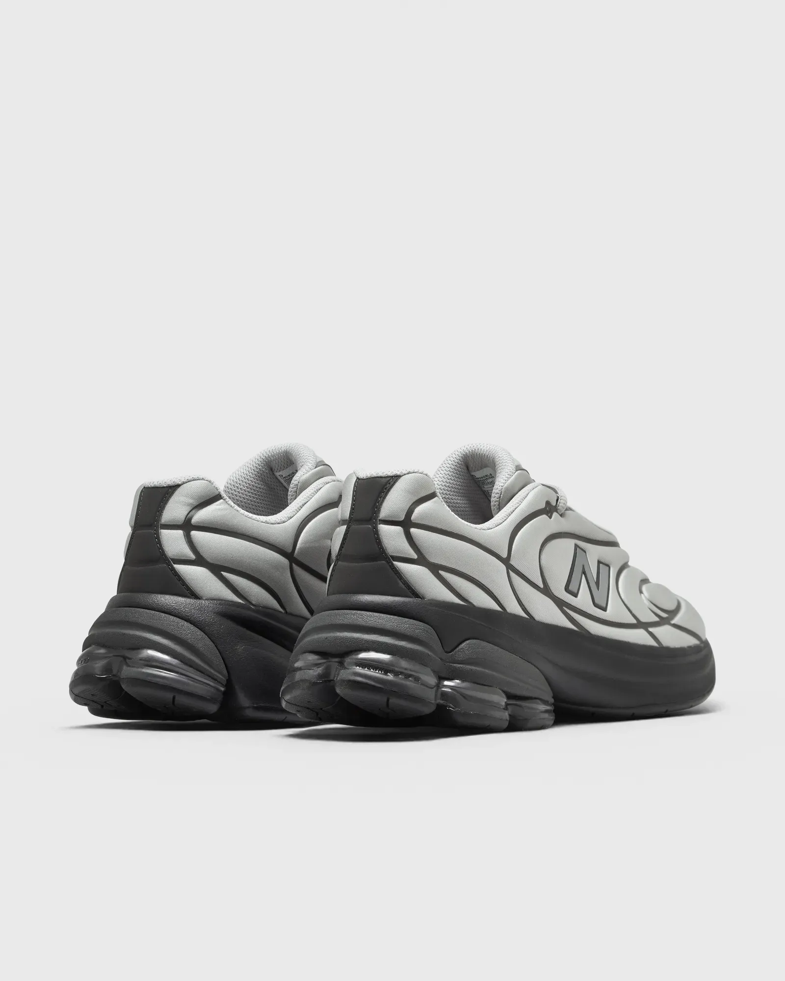 000000_New-Balance-5030_Grey-Black_U50303L3_img3