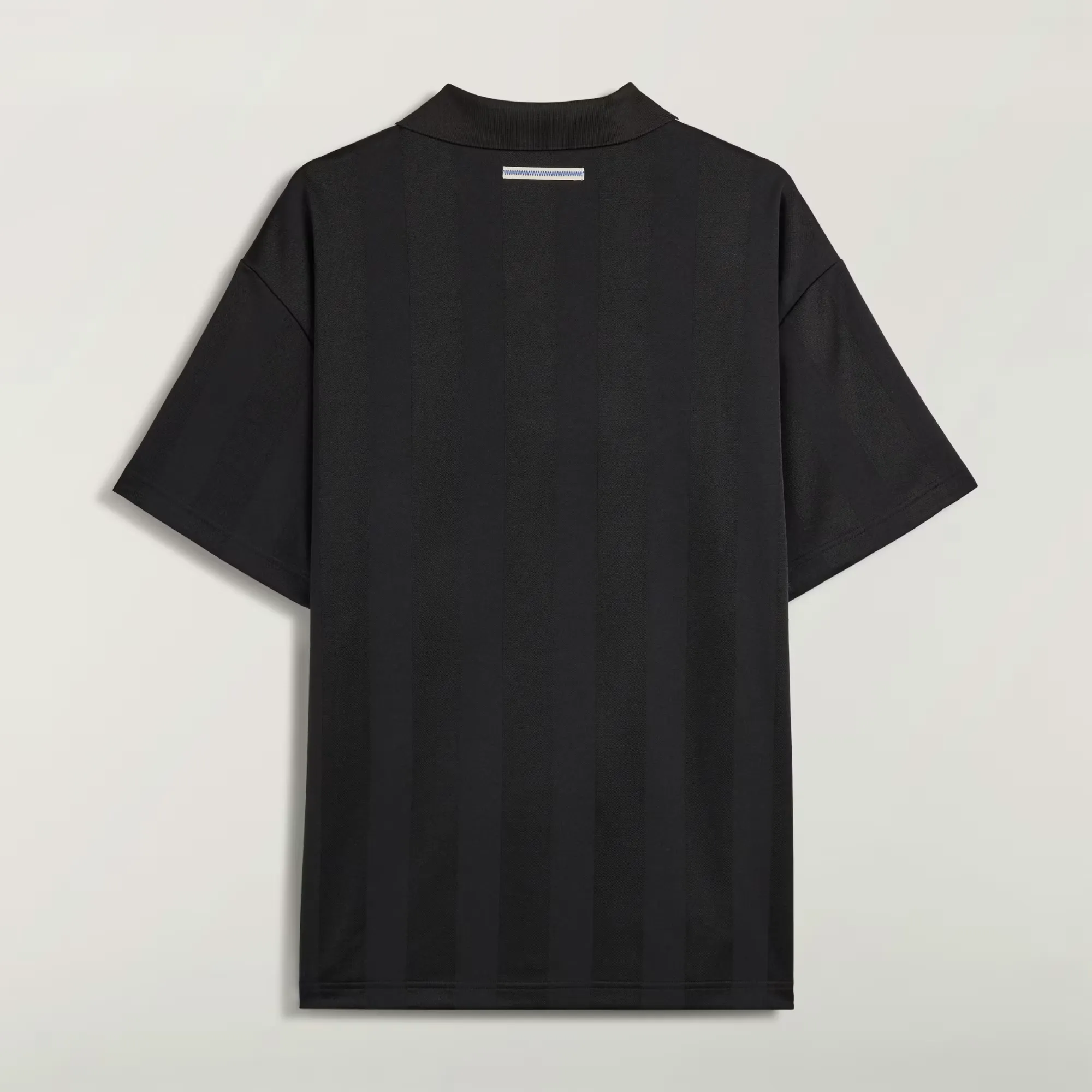 000000_Bad-Bunny-x-adidas-Jersey-Barcelona_Black_LH0434_img1