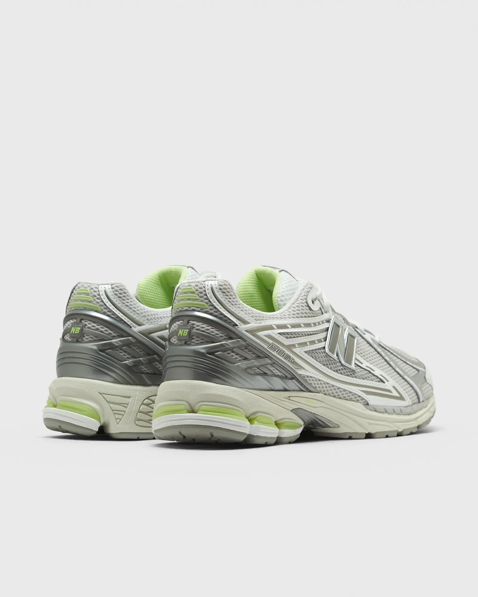 000000_New-Balance-1906_White-Grey_U19063NQ_img3