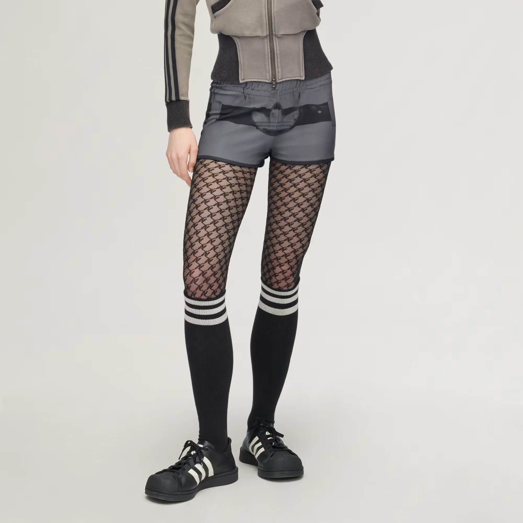 000000_adidas-by-Avavav-Printed-Short-WMNS_Better-Scarlet_KF9691_img6