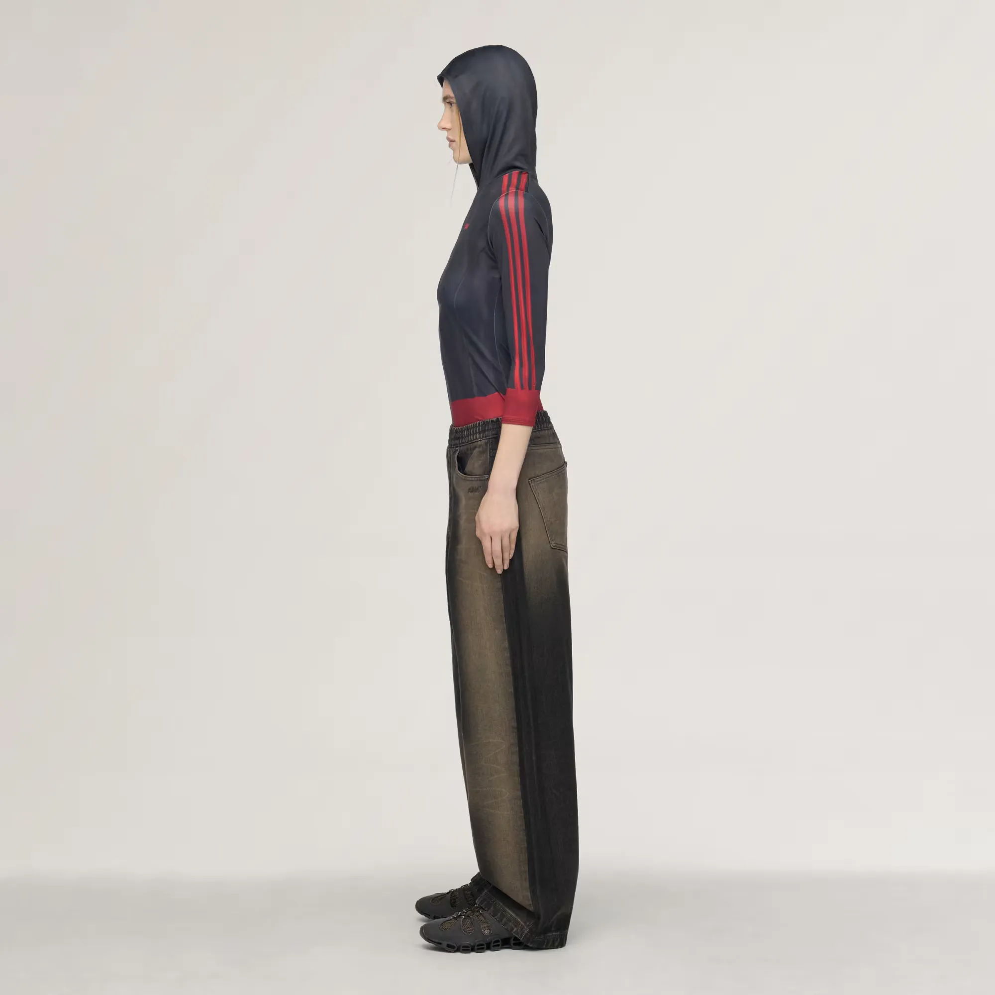 000000_adidas-by-Avavav-Baggy-Denim-Pants-WMNS_Carbon_KF4969_img1