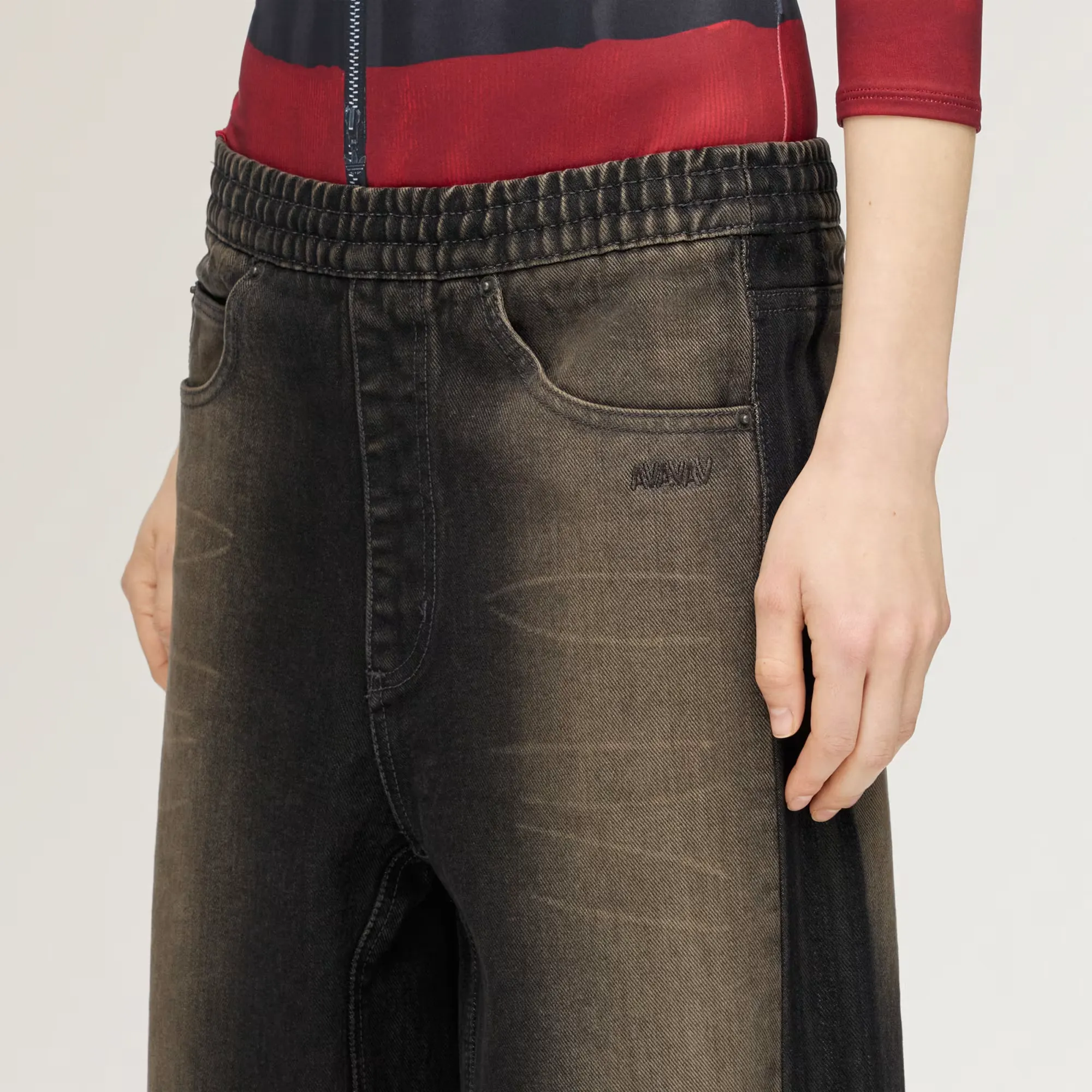 000000_adidas-by-Avavav-Baggy-Denim-Pants-WMNS_Carbon_KF4969_img6