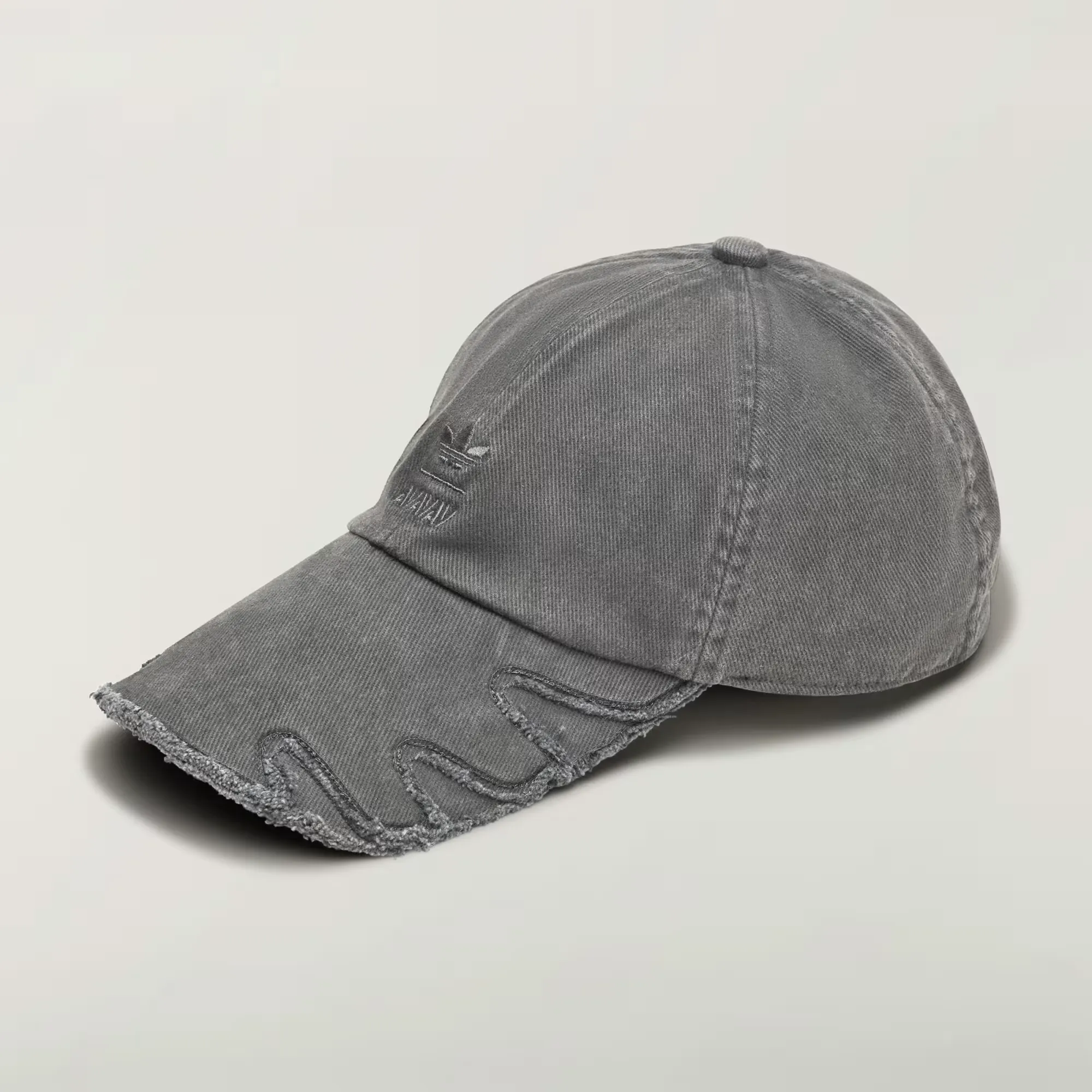 000000_adidas-by-Avavav-Double-Visor-Split-Cap_Noir_KG1948_img2
