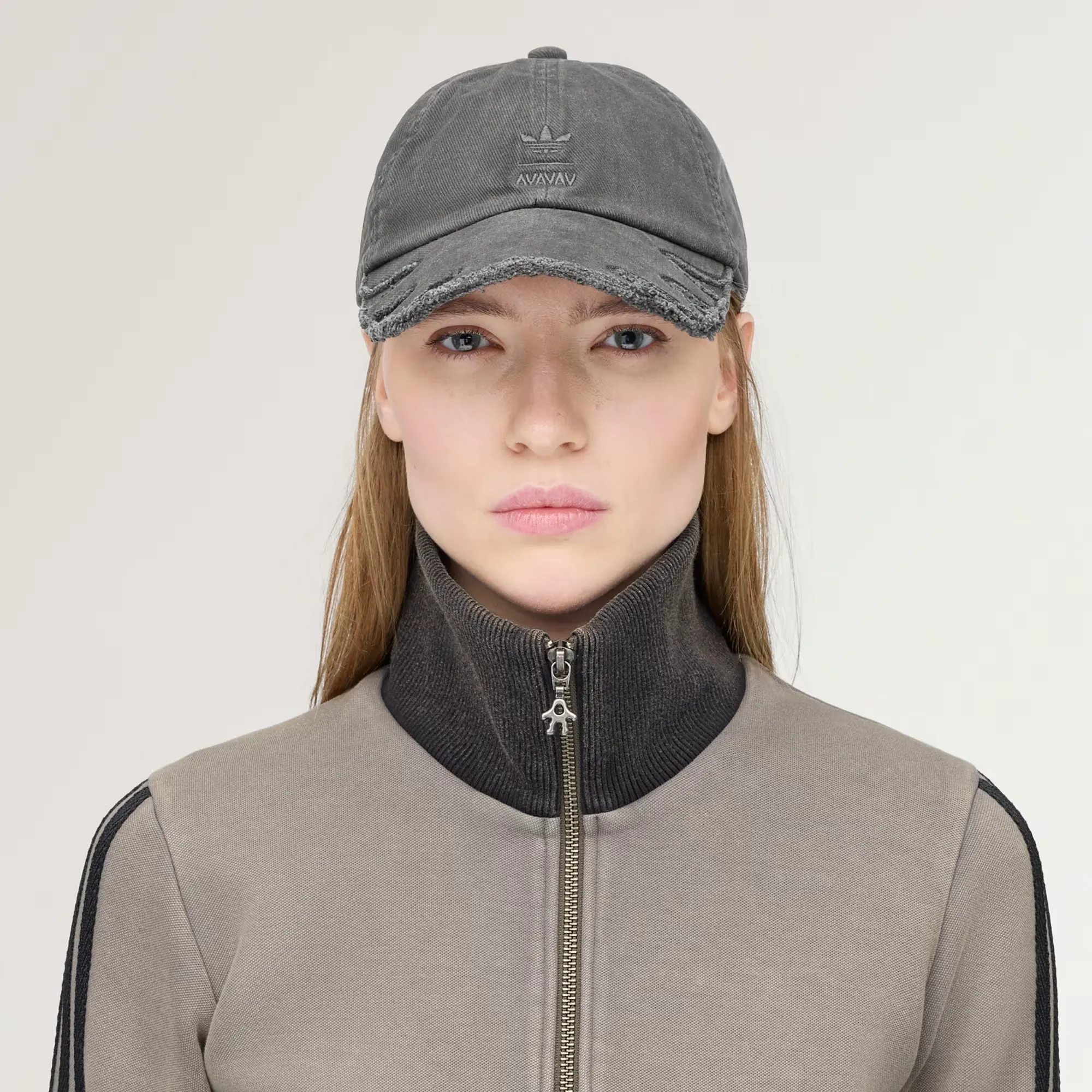 000000_adidas-by-Avavav-Double-Visor-Split-Cap_Noir_KG1948_img0