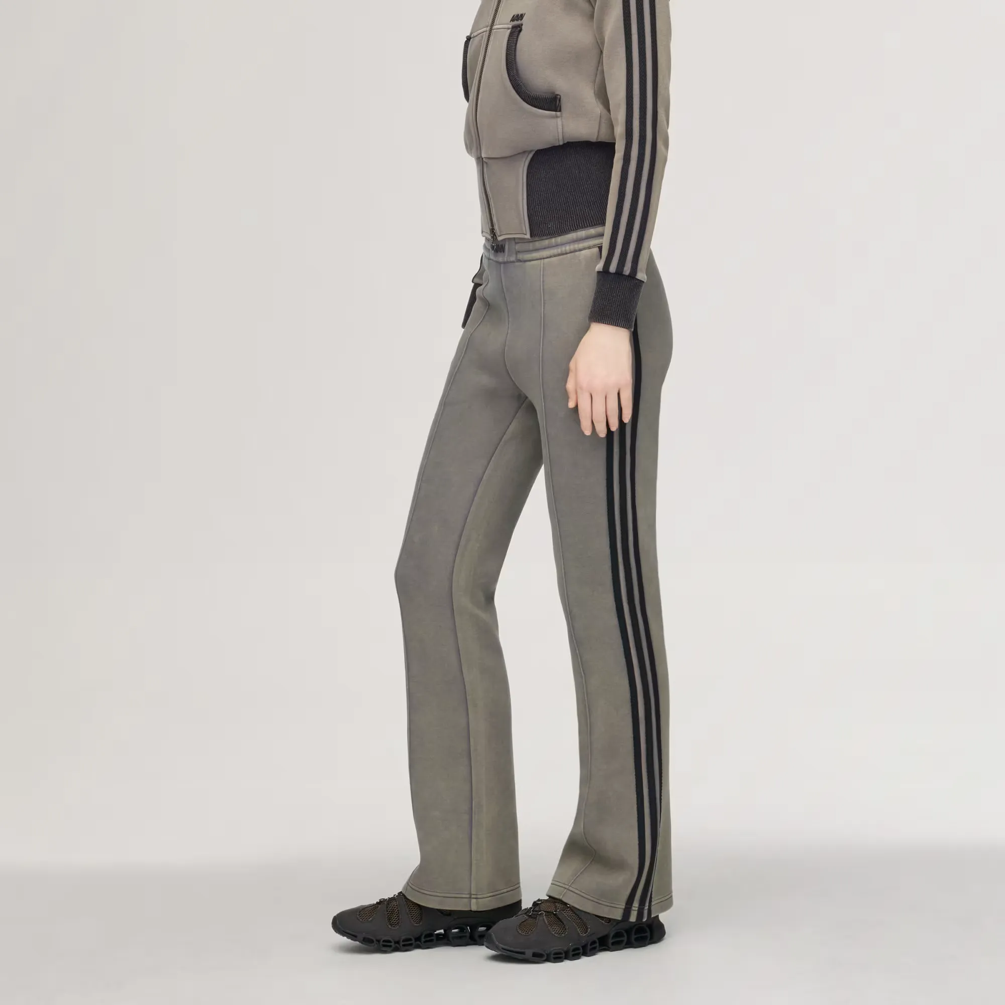 000000_AVAVAV-x-adidas-Track-Pants_Grey-Four_KS1287_img2