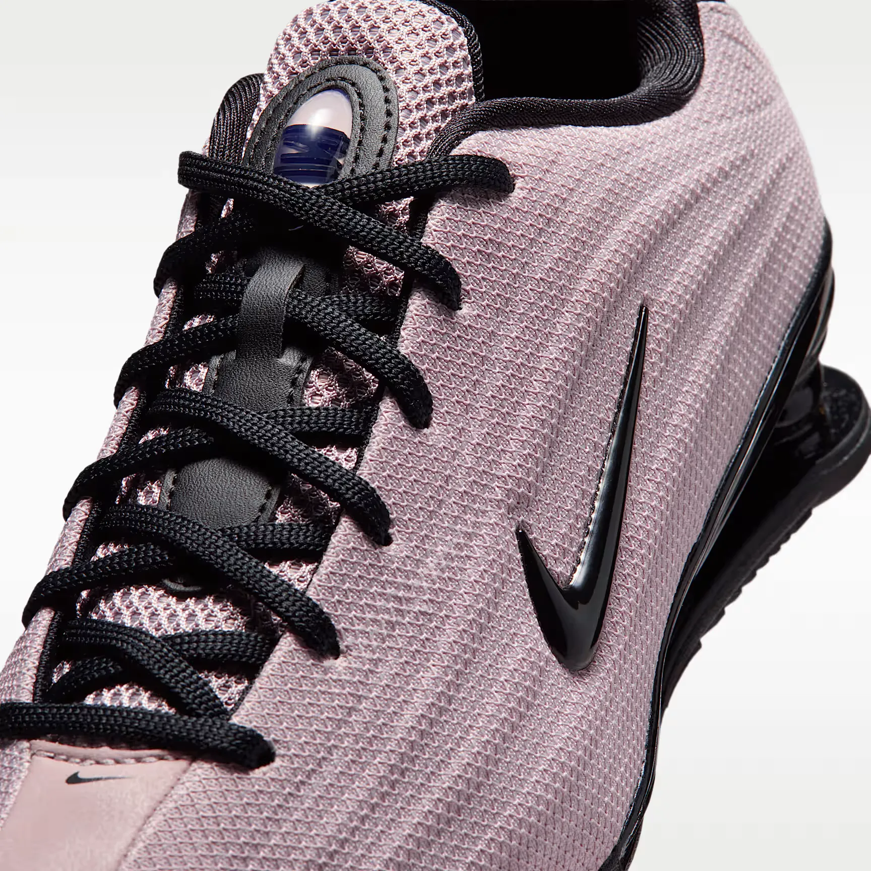 000000_Nike-Shox-Z-WMNS_Particle-Rose-Black_HQ7540-603_img6