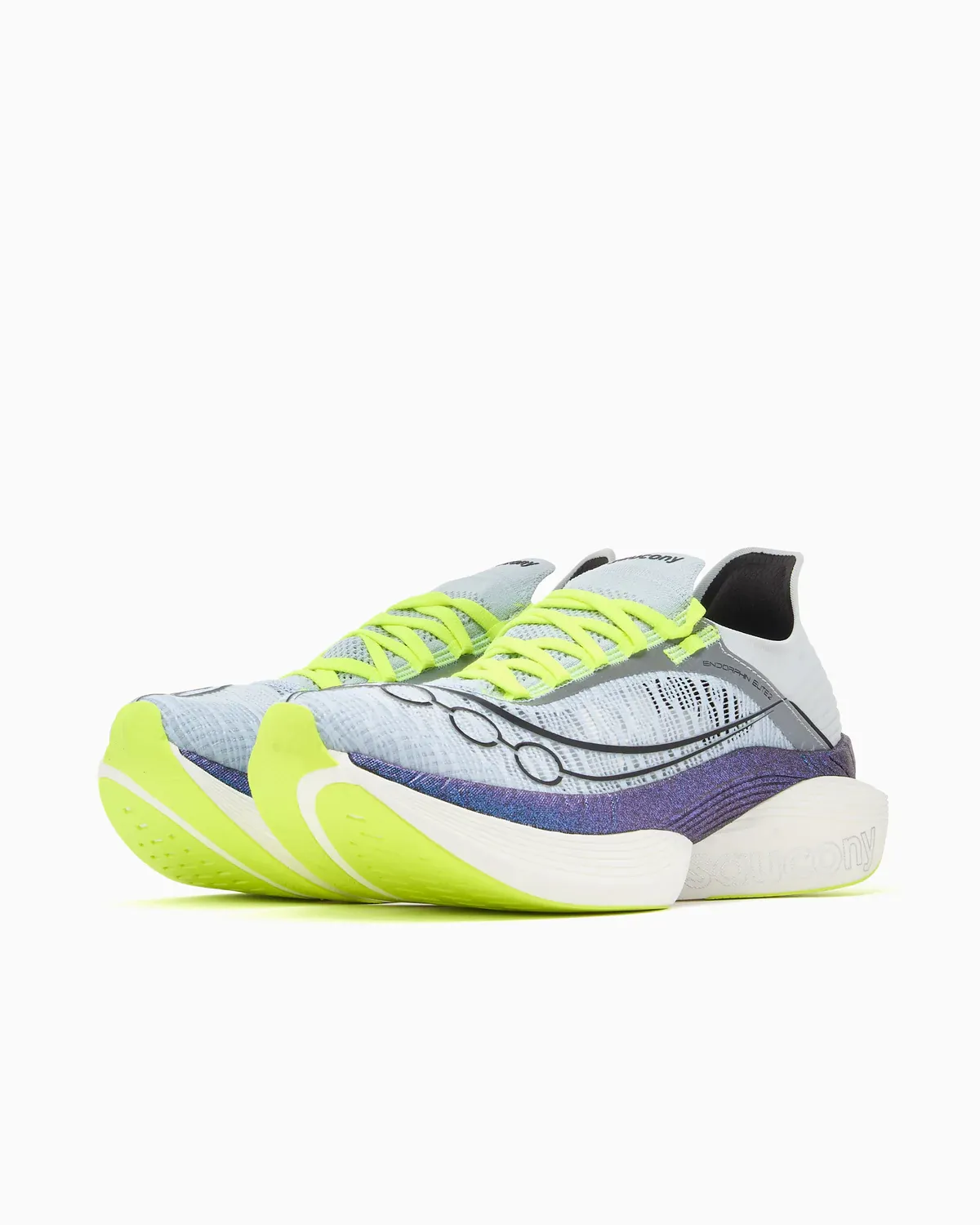 000000_Saucony-Endorphin-Elite-2_Pastel-Blue_S30994-95_img5