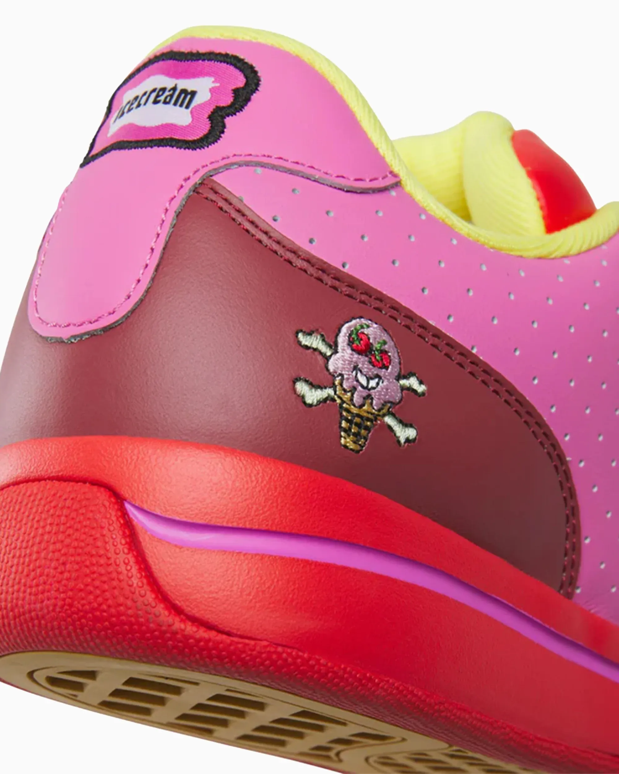 000000_Reebok-x-BBC-Ice-Cream-Board-Flip_Pink-Lemonade_100267090-620_img1