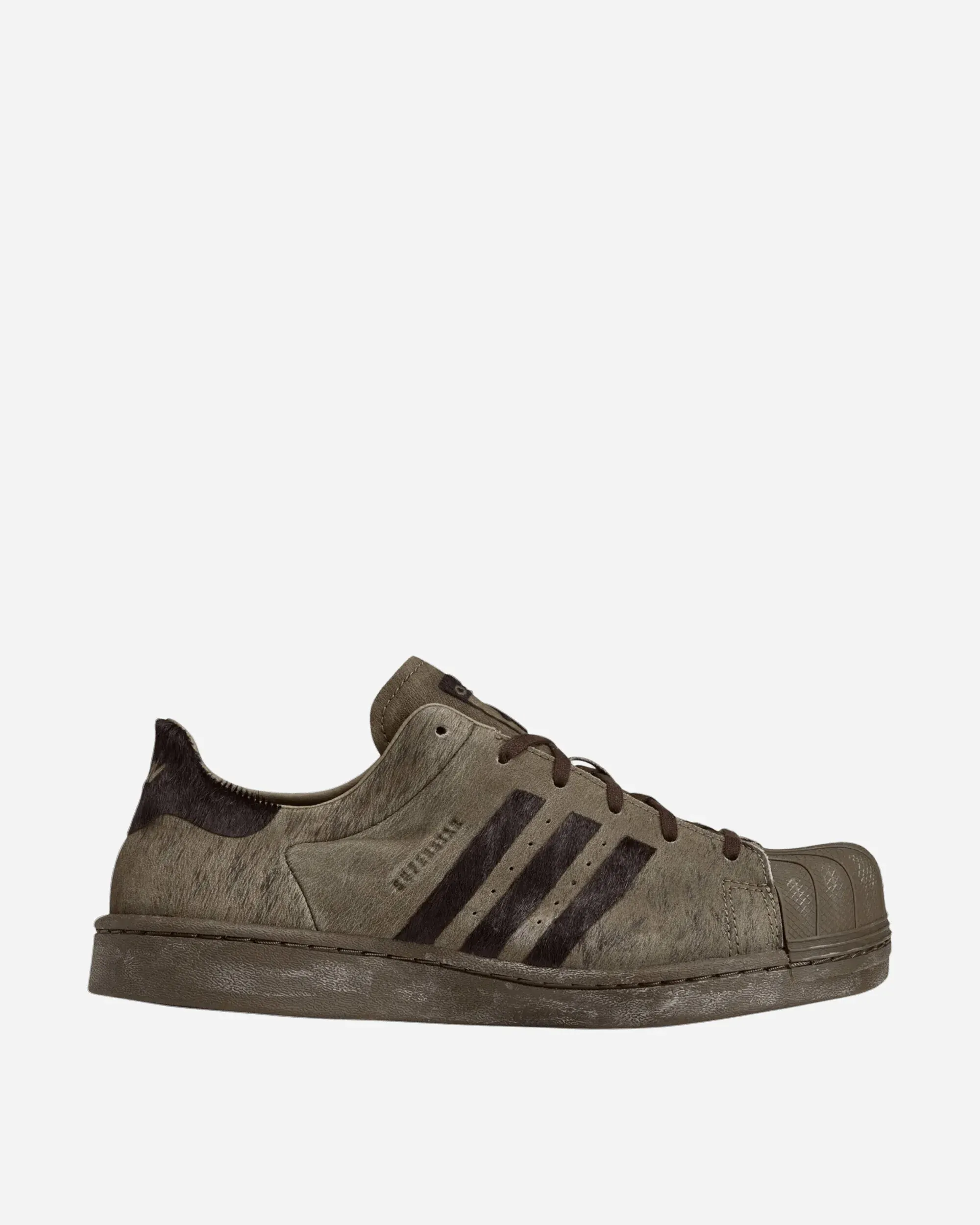 000000_adidas-x-AVAVAV-Superstar-WMNS_Dark-Brown_KK2724_img0