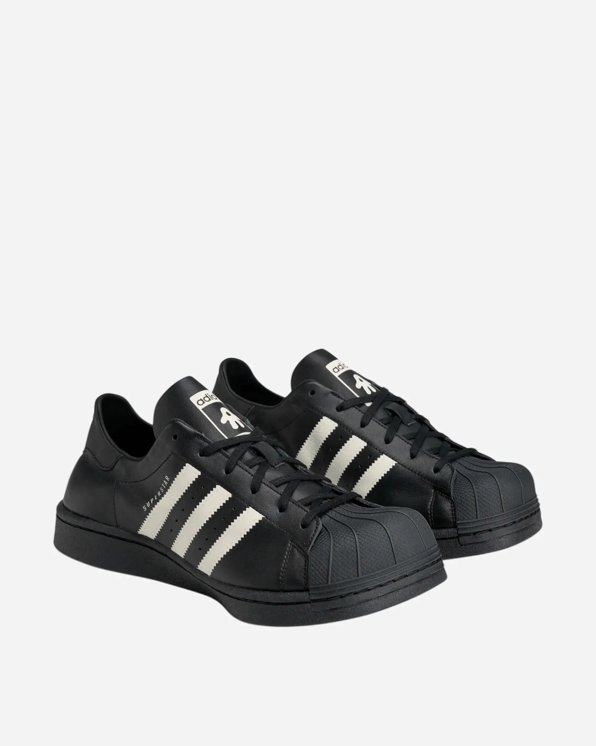000000_AVAVAV-x-adidas-Superstar-WMNS_Core-Black_KK2724_img1