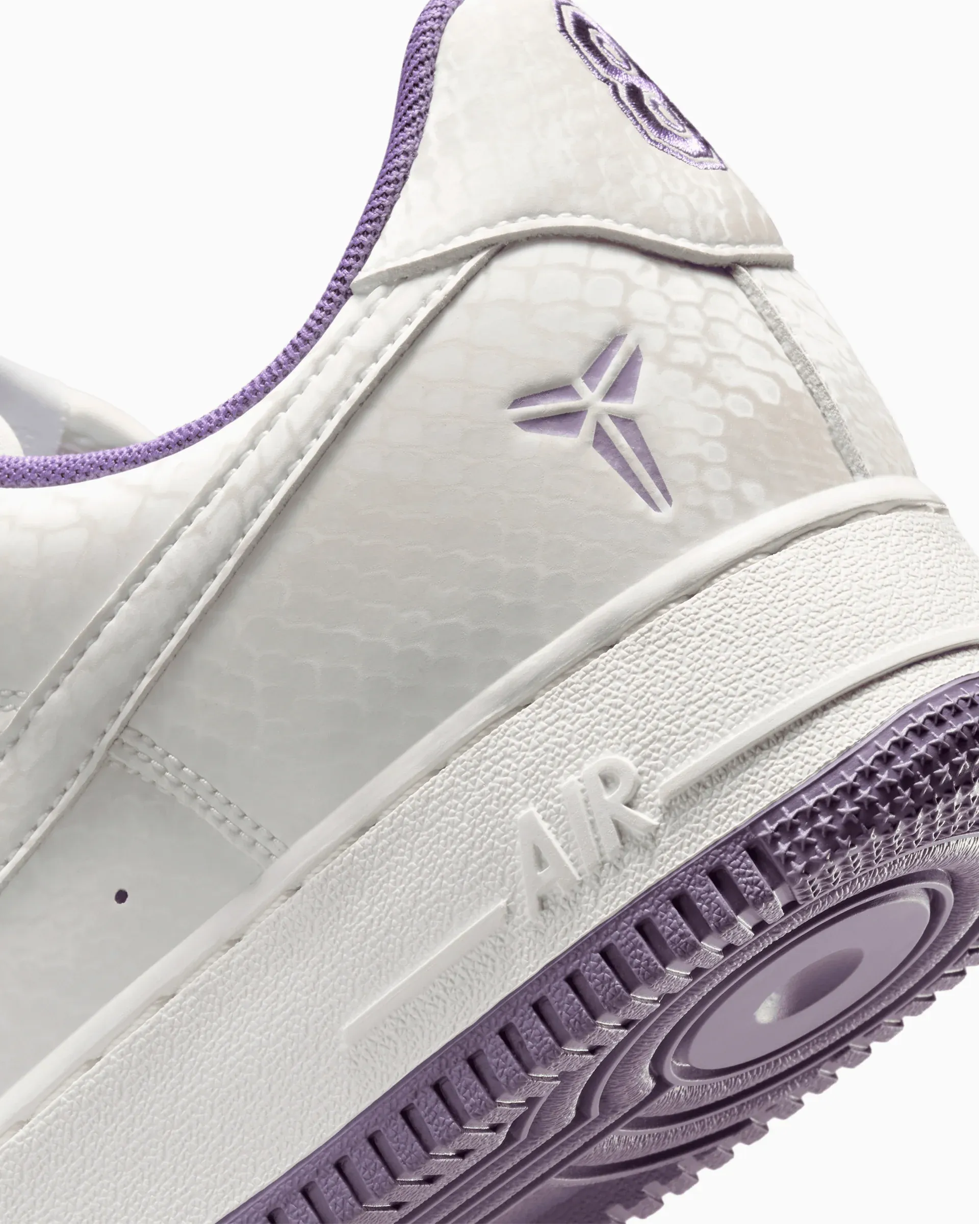 000000_Nike-x-Kobe-Bryant-Air-Force-1-Low_Daybreak_IB0018-102_img7