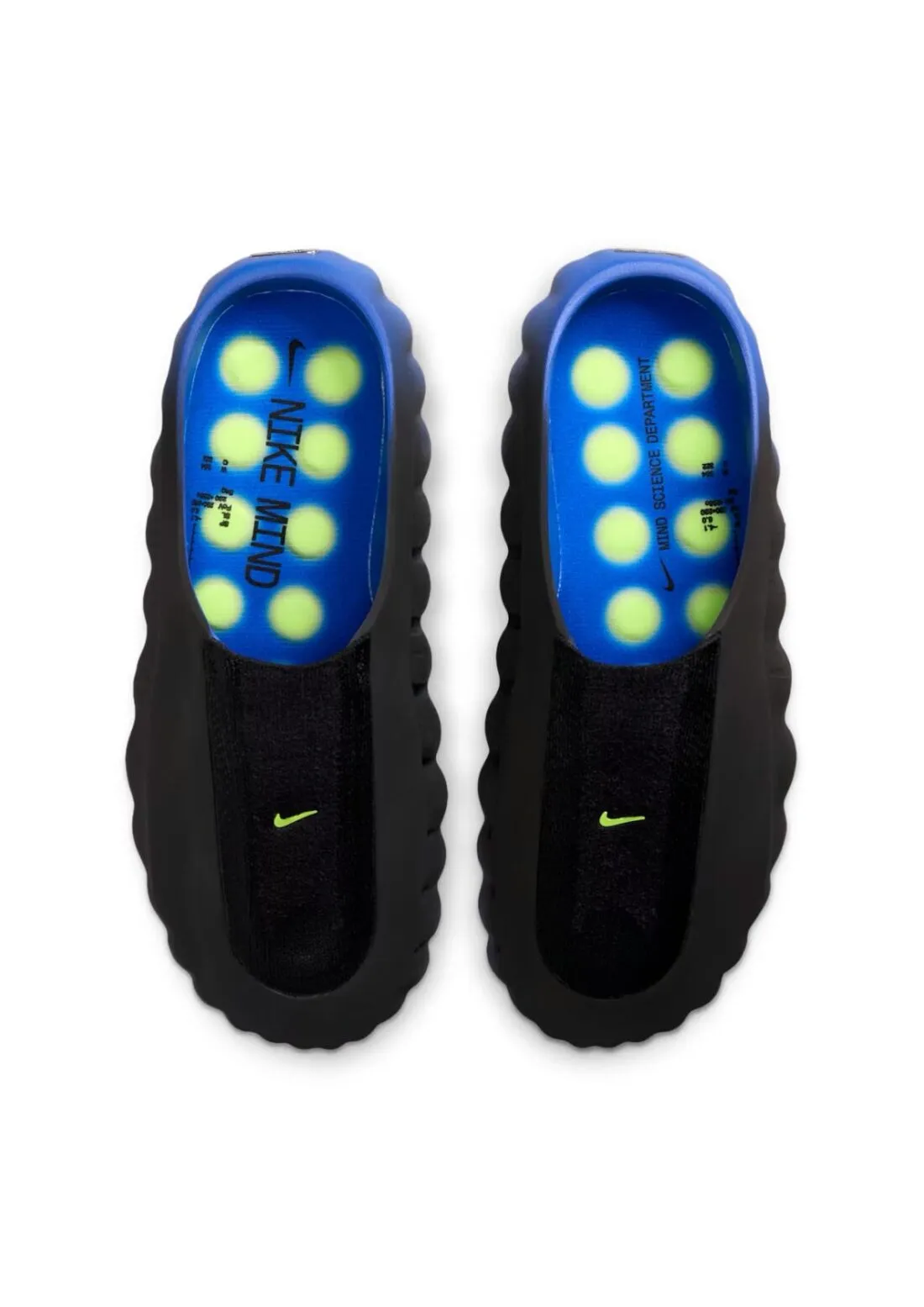 000000_Nike-Mind-001-Flyknit_Hyper-Royal_IR2175-400_img4