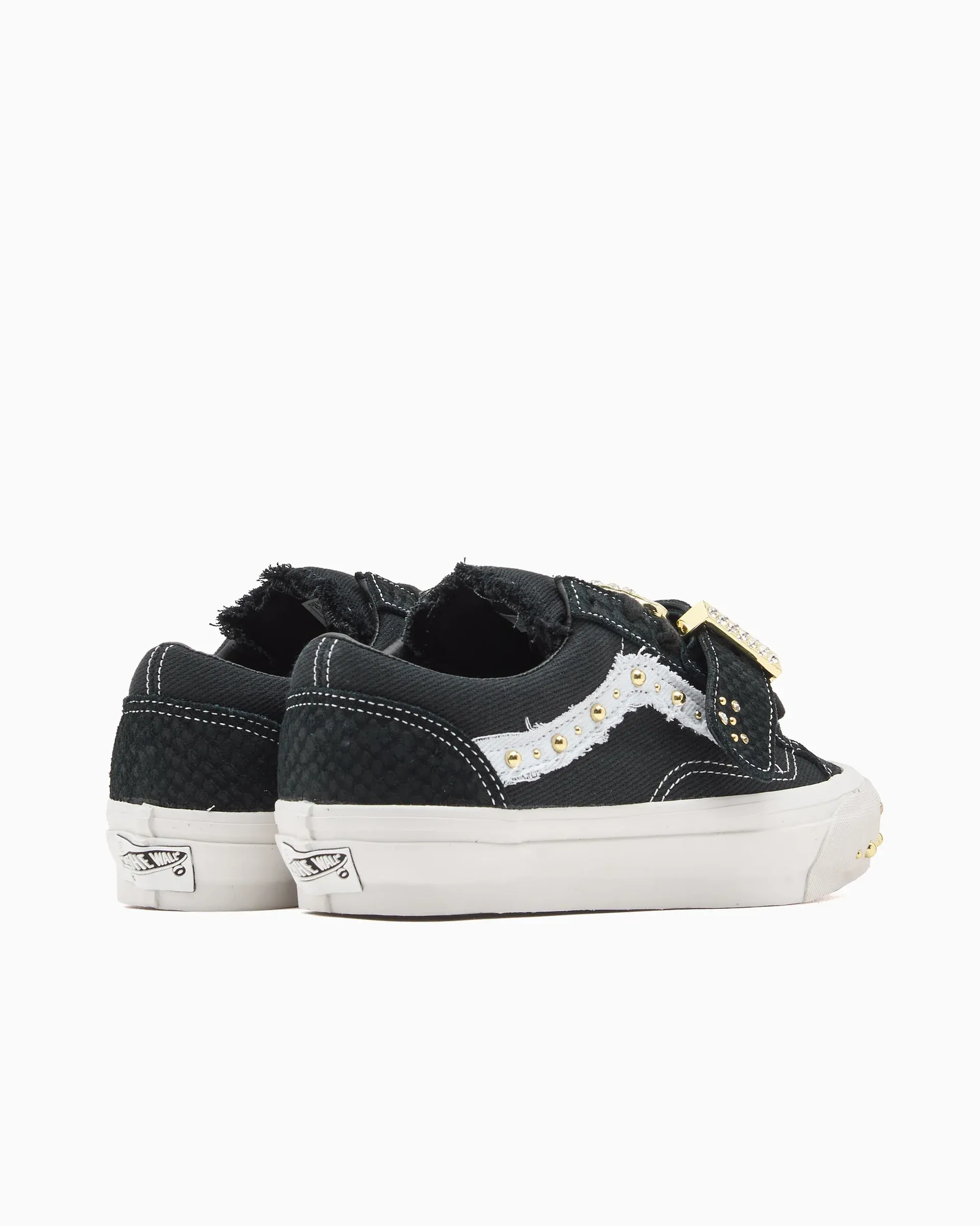 000000_Metagirl-x-Vans-Premium-Old-Skool-36_Black-Blanc-De-Blanc_VN000ZAZHAB1_img5