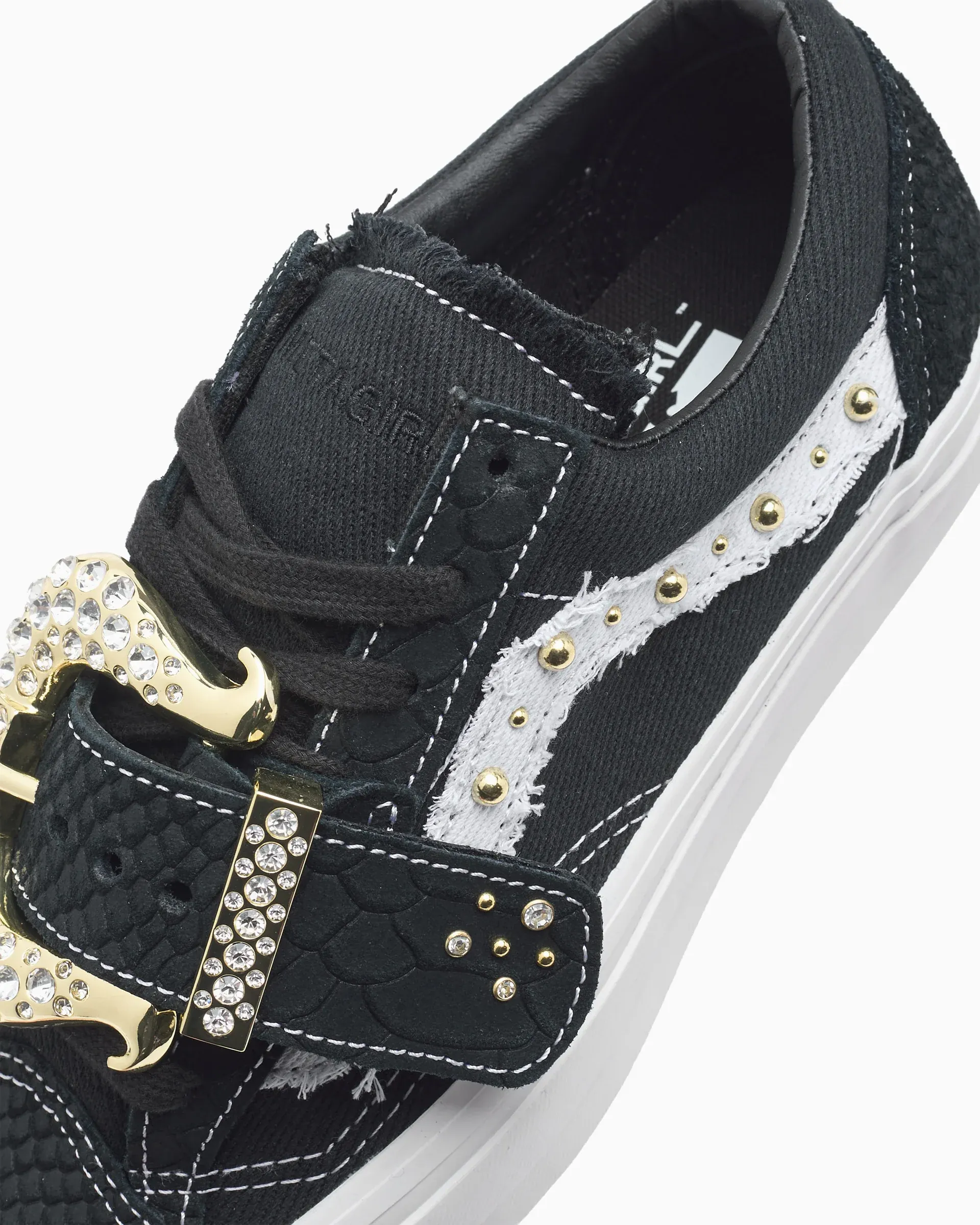 000000_Metagirl-x-Vans-Premium-Old-Skool-36_Black-Blanc-De-Blanc_VN000ZAZHAB1_img7