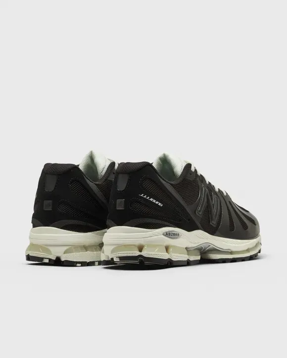 JJJJound-x-New-Balance-1890_Black-White_U18907DN_img3