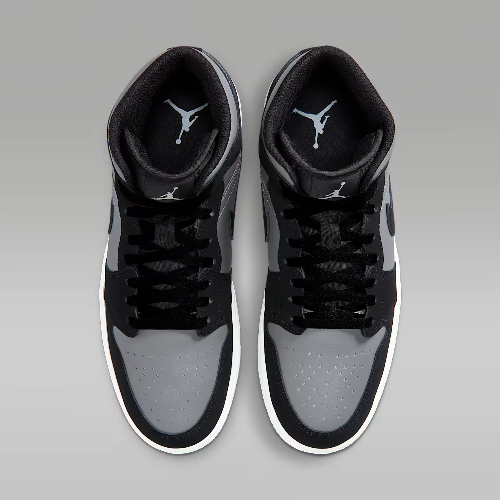 000000_Air-Jordan-1-Mid_Black-Cool-Grey_IU7672-001_img3