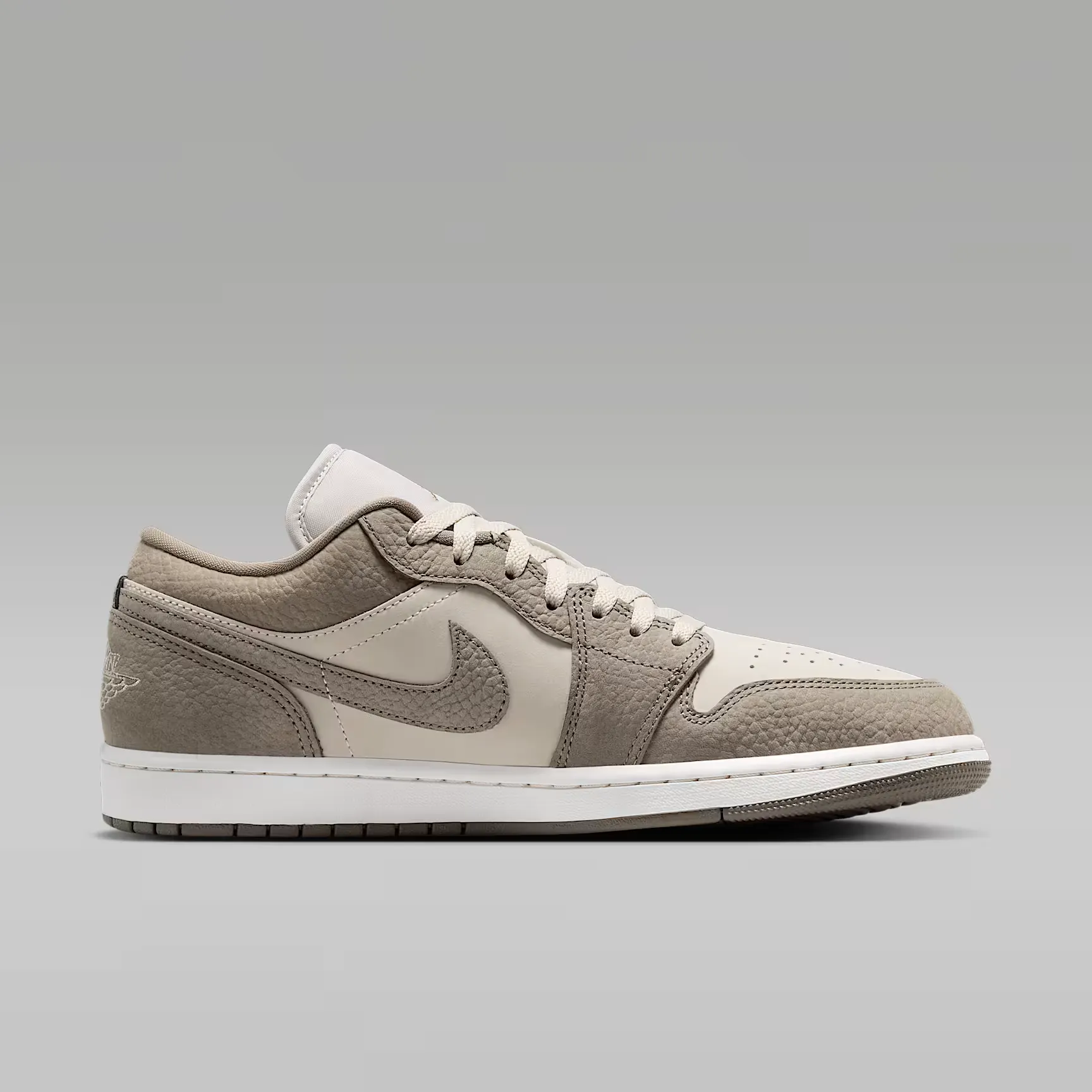 000000_Air-Jordan-1-Low_Olive-Grey_IU7552-040_img2