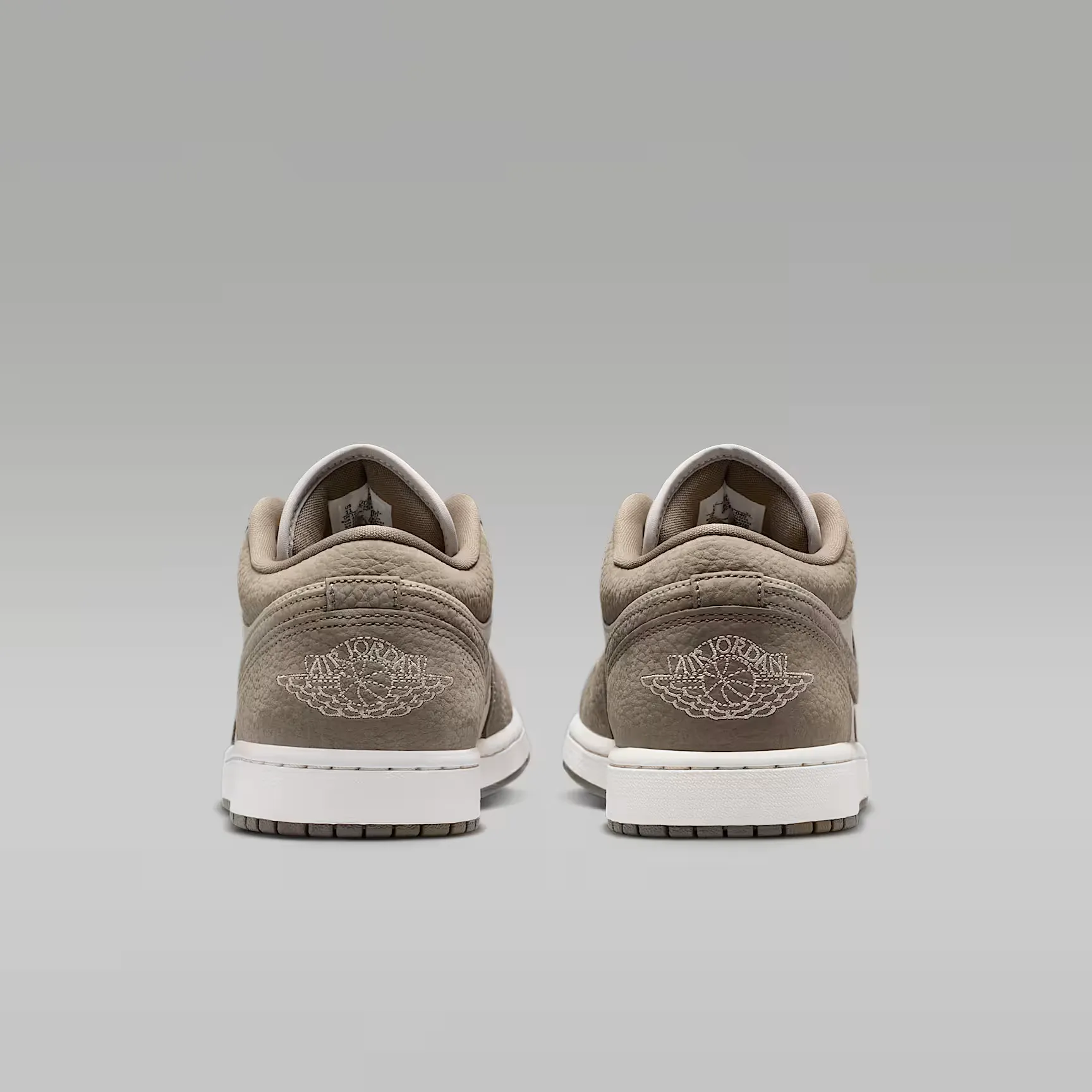 000000_Air-Jordan-1-Low_Olive-Grey_IU7552-040_img5
