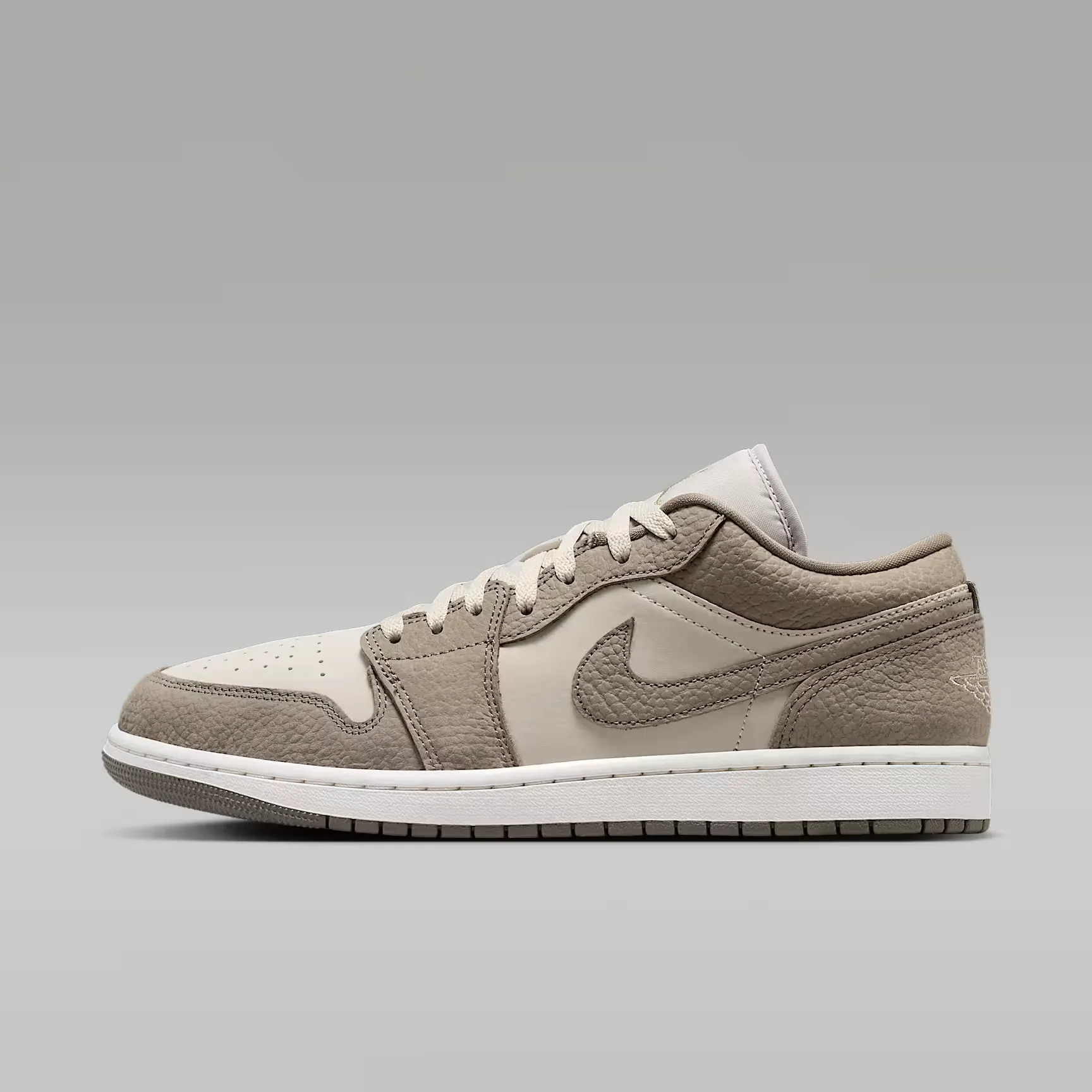 000000_Air-Jordan-1-Low_Olive-Grey_IU7552-040_img0