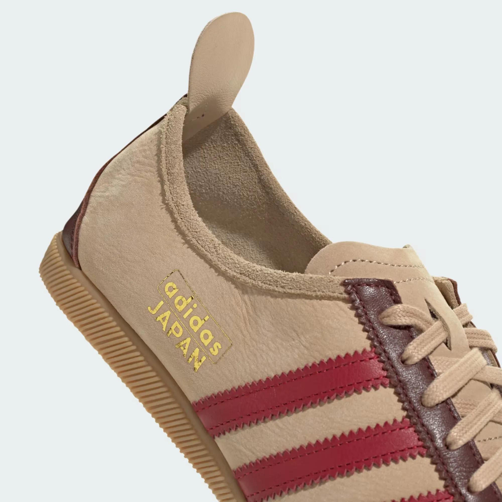 000000_adidas-Japan_Magic-Beige-Team-Victory-Red-Gold-Metallic_KJ6900_img8