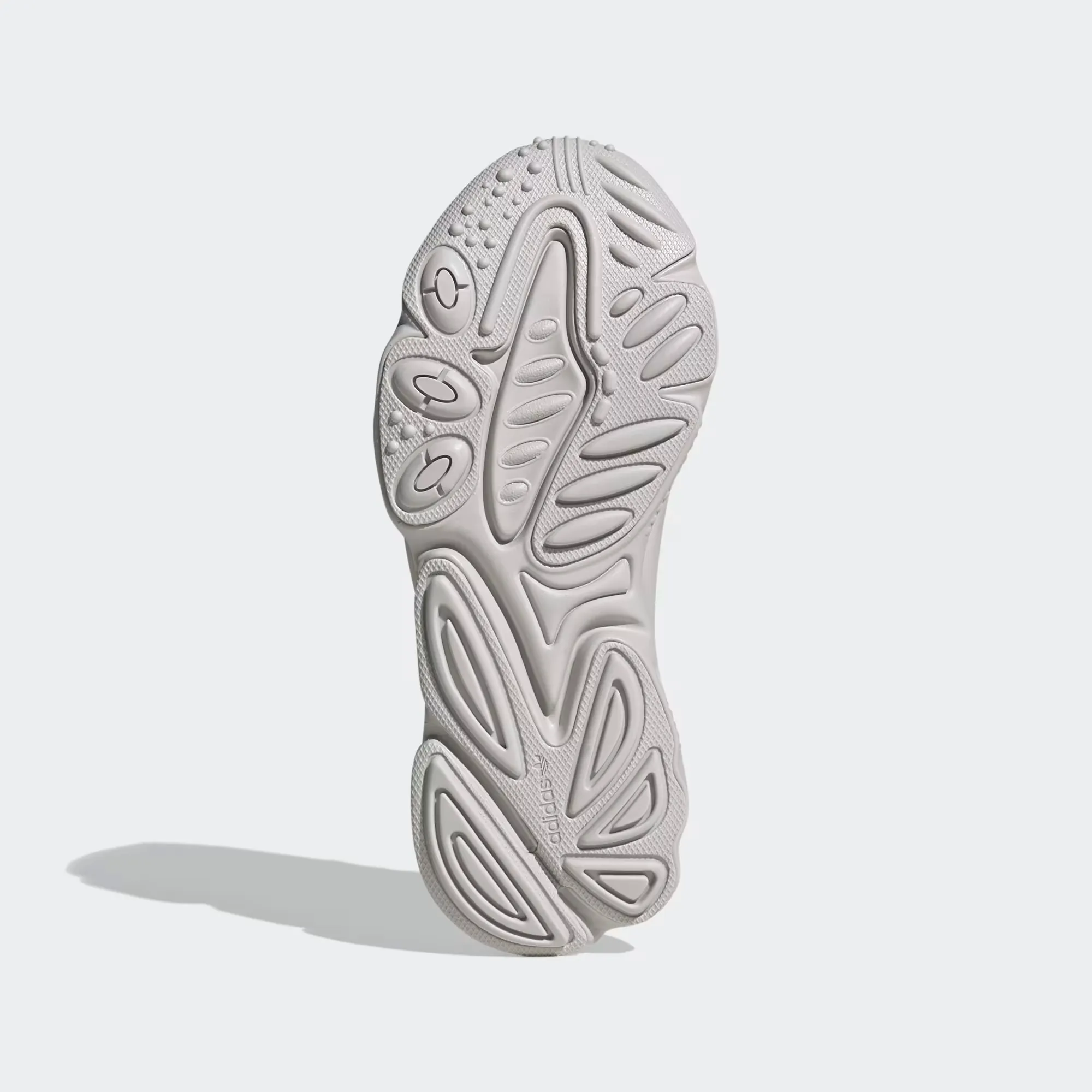 000000_adidas-OZWEEGO_Chalk-Pearl_FY2023_img2