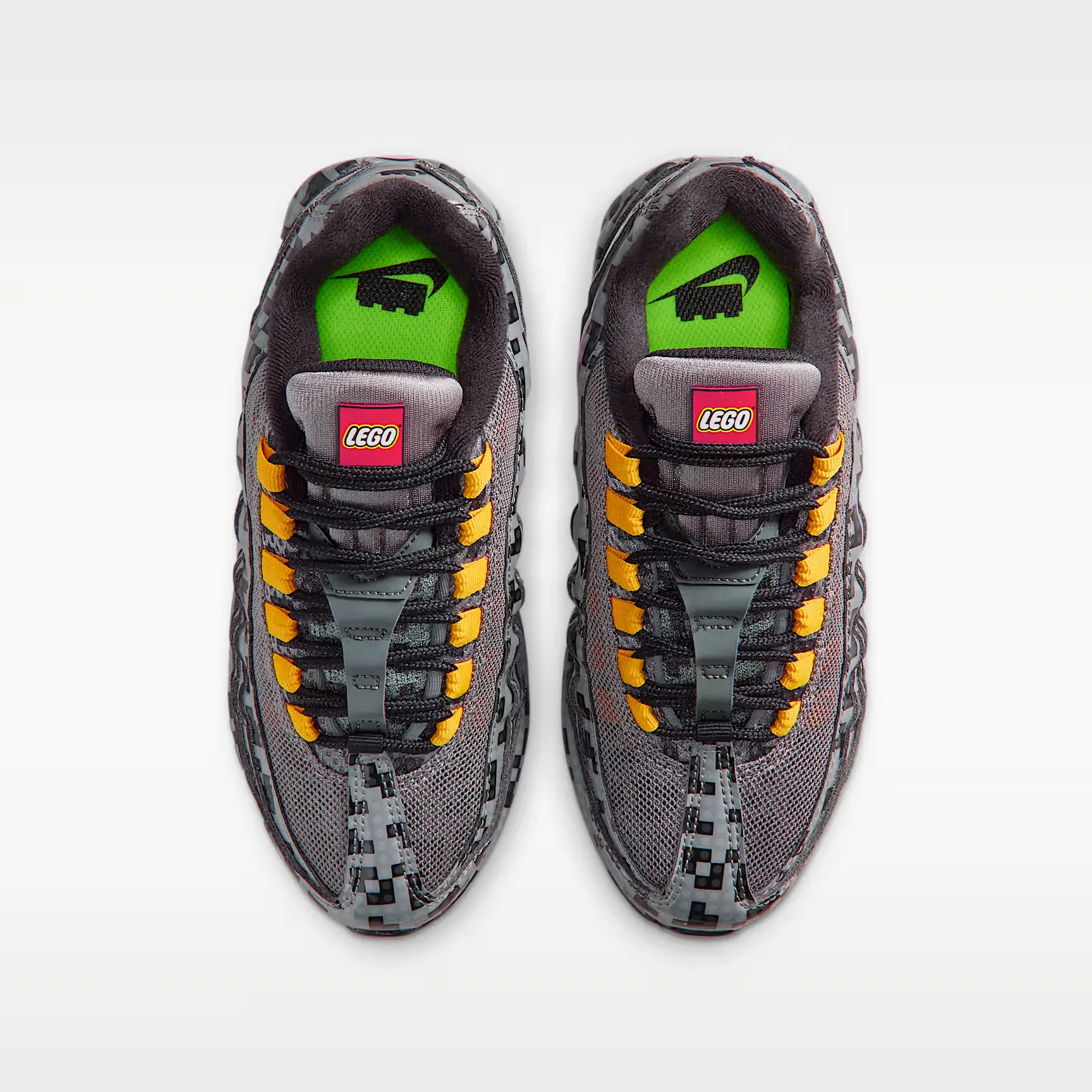000000_Nike-Air-Max-95-x-LEGO-GS_Brick-Pixel_IO4799-001_img3