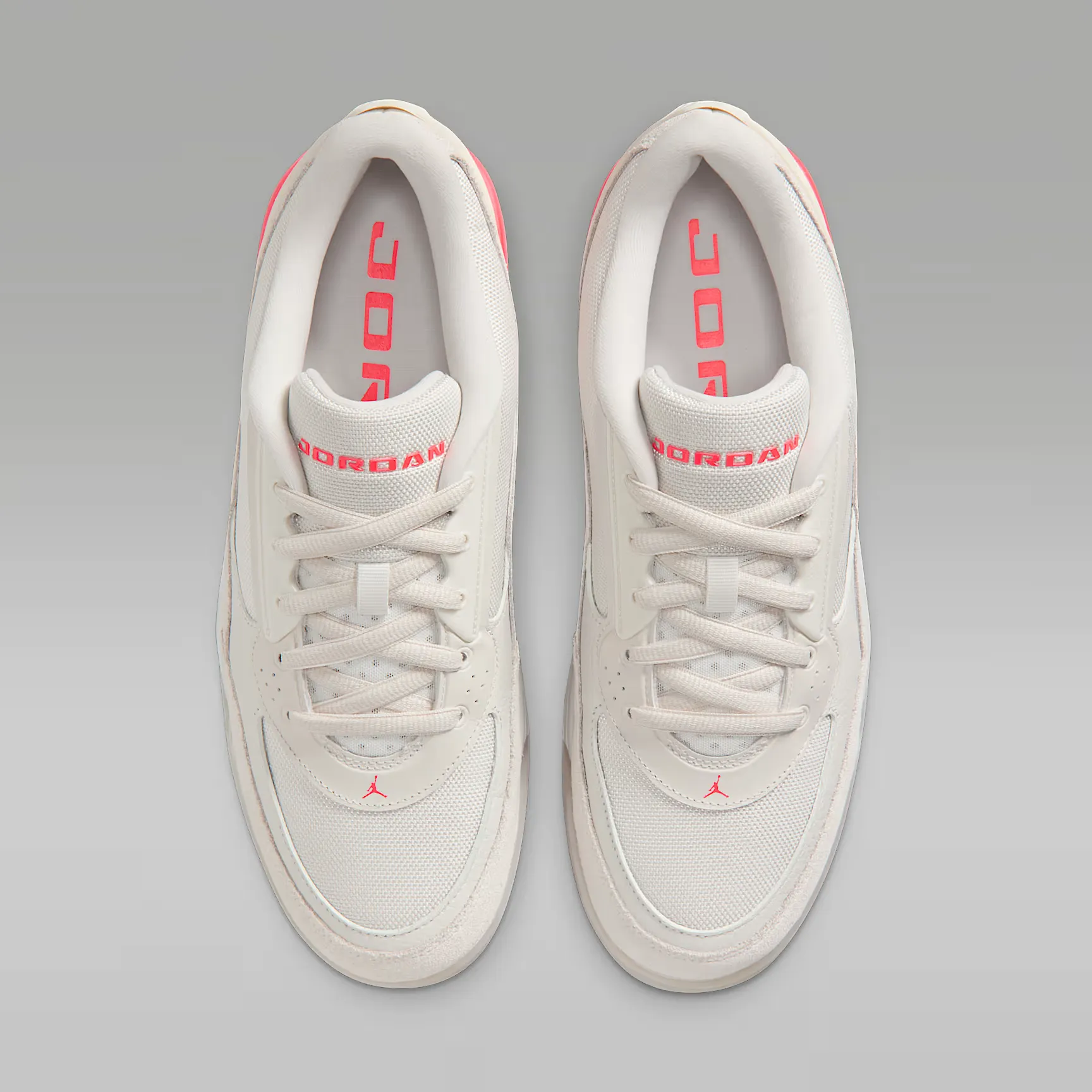 000000_Air-Jordan-Ultra_Phantom-Infrared_II3794-001_img3