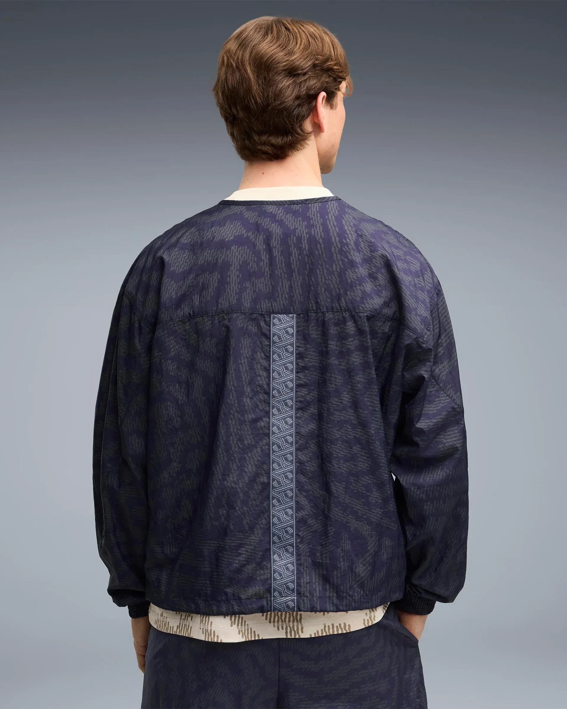 000000_Salehe-Bembury-x-Puma-x-Portugal-King-Logo-Relaxed-Track-Jacket_Deep-Plum_635099-64_img3