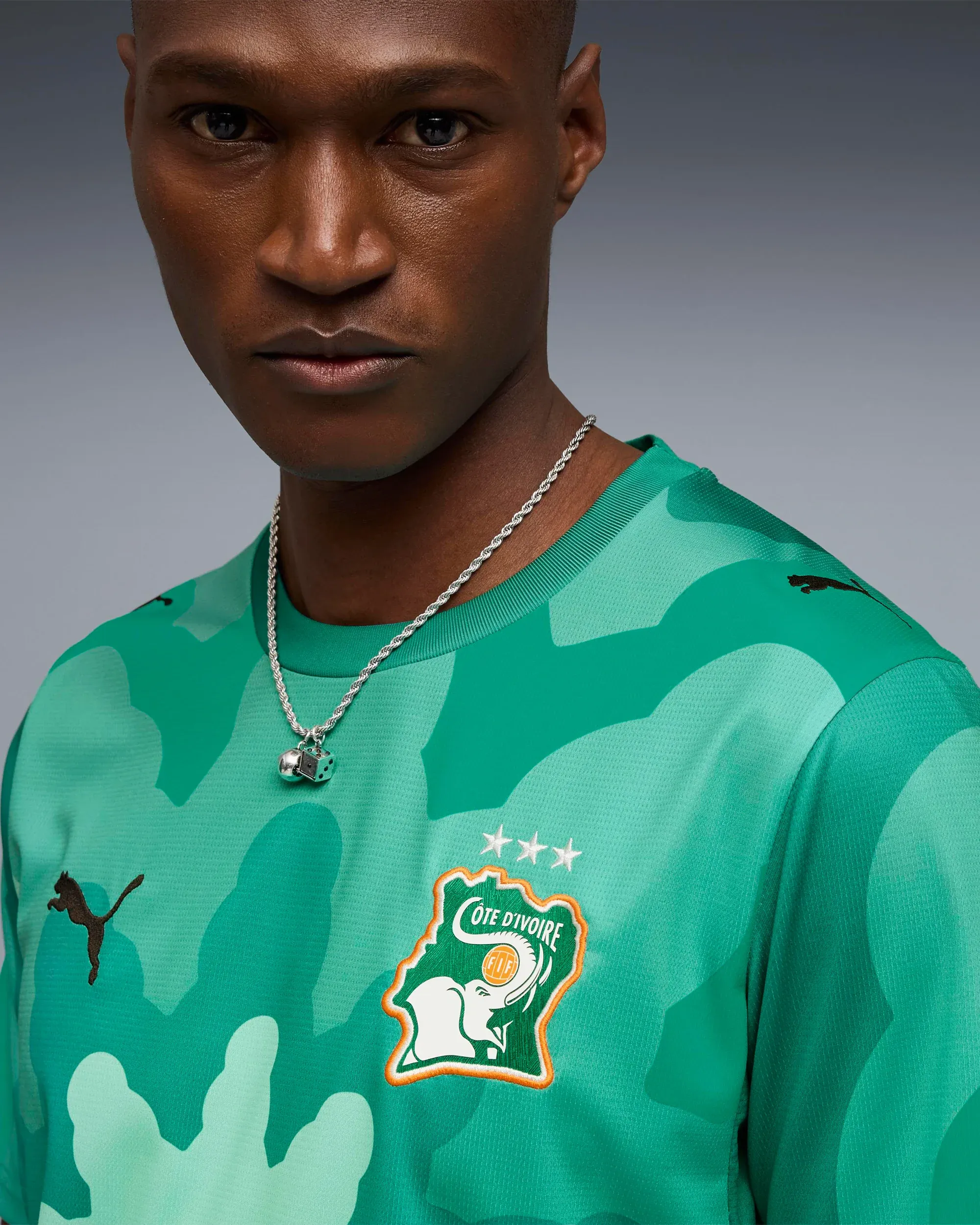 000000_Salehe-Bembury-x-Puma-x-Ivory-Coast-Goalkeepers-Jersey-T-Shirt_Vert-Turquoise_787111-89_img5