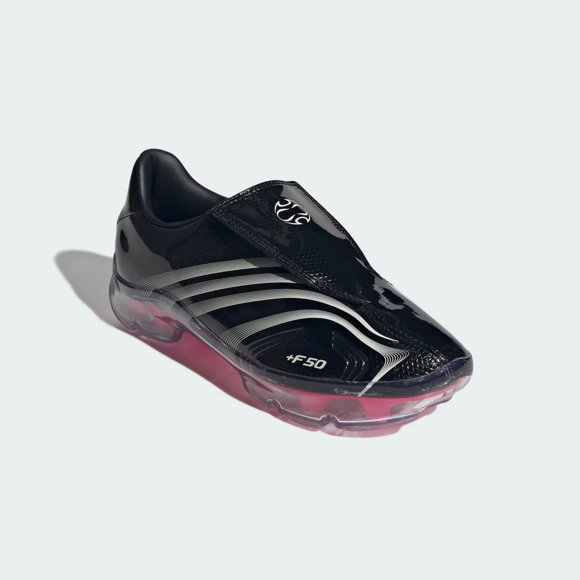 000000_adidas-F50-Adiframe-WMNS_Black-Lucid-Pink_KK0908_img3