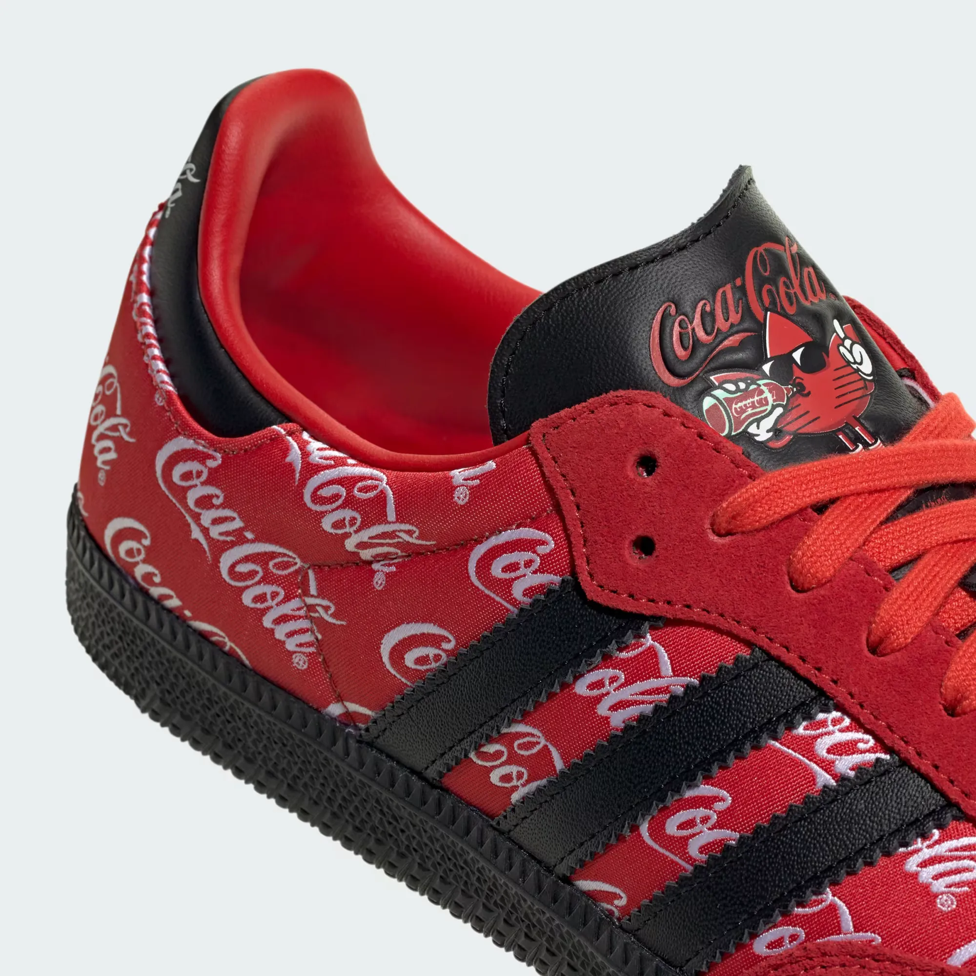 000000_Coca-Cola-x-adidas-Samba-OG_Red-Core-Black-Cloud-White_KH6893_img8