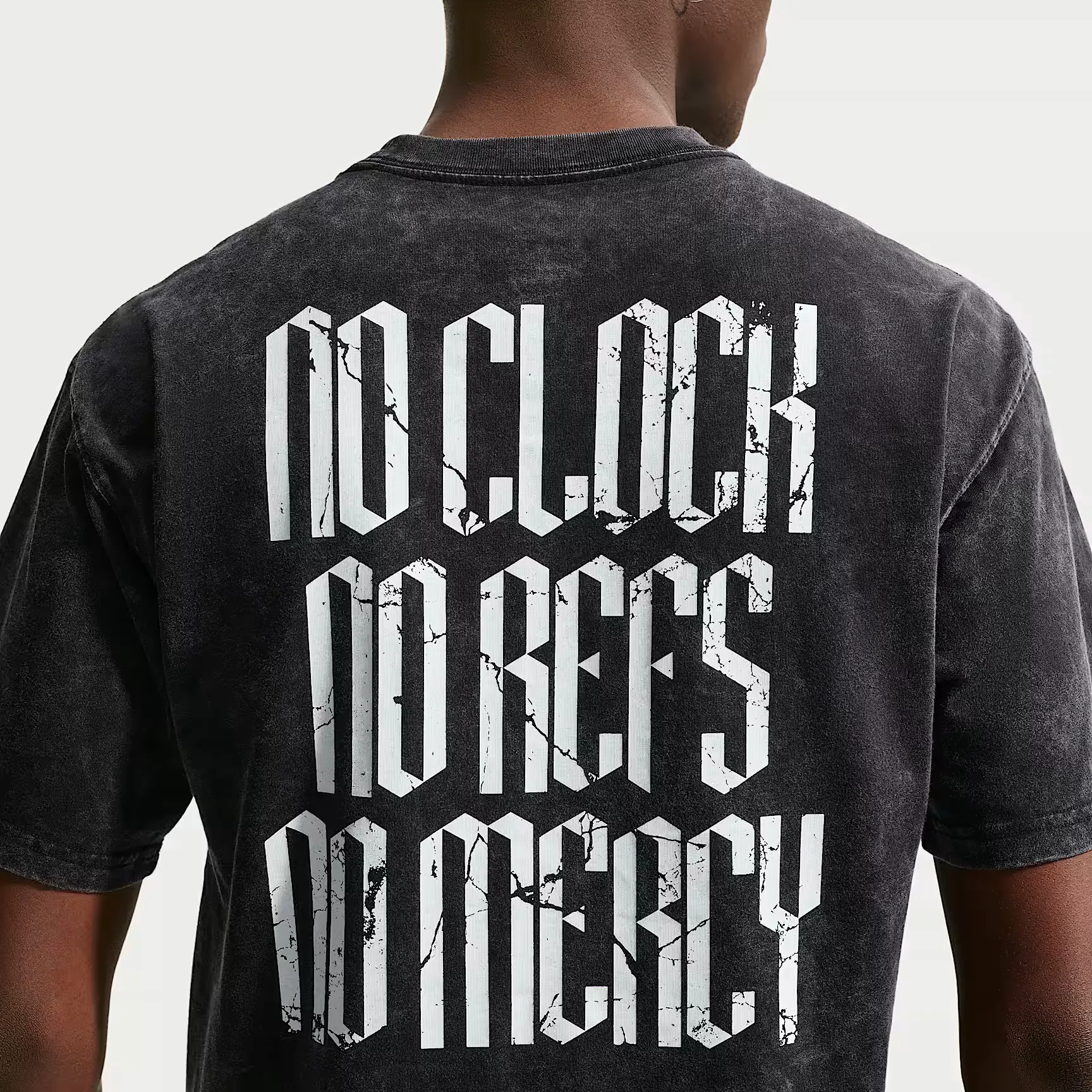 000000_Nike-SB-Mad-90-Pack-Hypervenom-T-Shirt_Black_IR4595-011_img1
