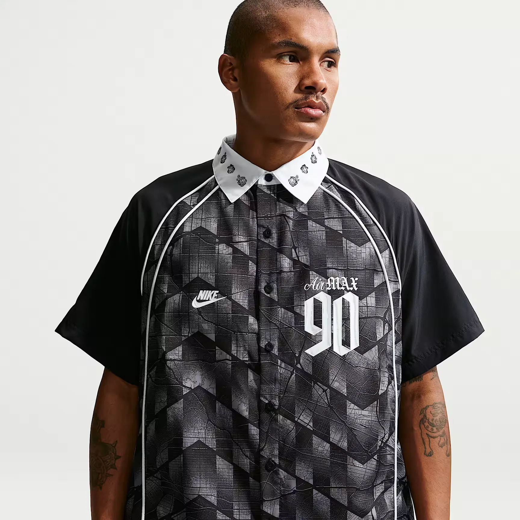 000000_Nike-SB-Dri-FIT-Mad-90-Pack-Bowling-Short-Sleeve-Top_Black-White_IR8701-010_img0