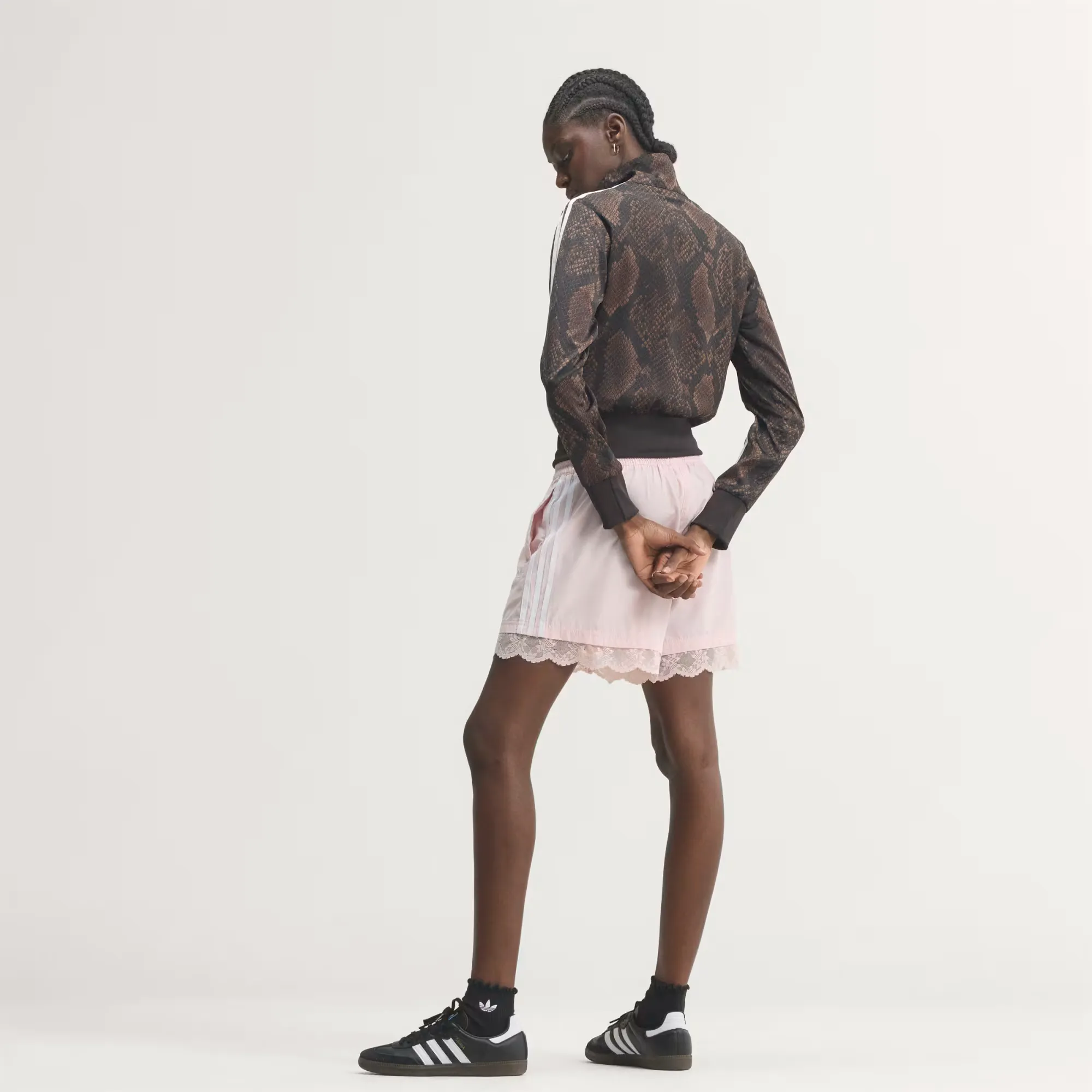 000000_adidas-Firebird-Satin-Track-Jacket-WMNS_Earth-Strata-Aurora-Coffee_KX1884_img1