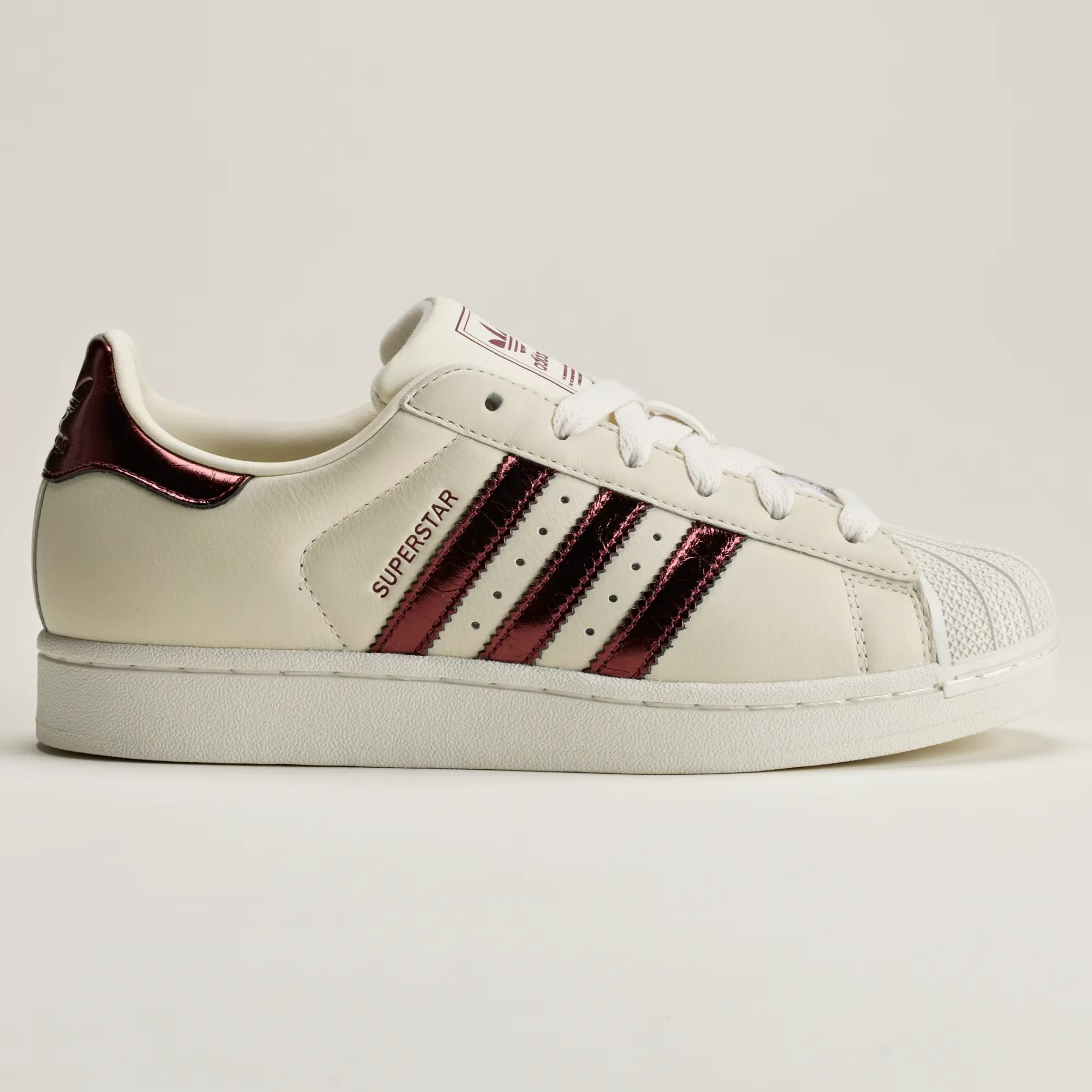 000000_adidas-Superstar-II-WMNS_Off-White-Maroon-Gold-Metallic_KJ4692_img1