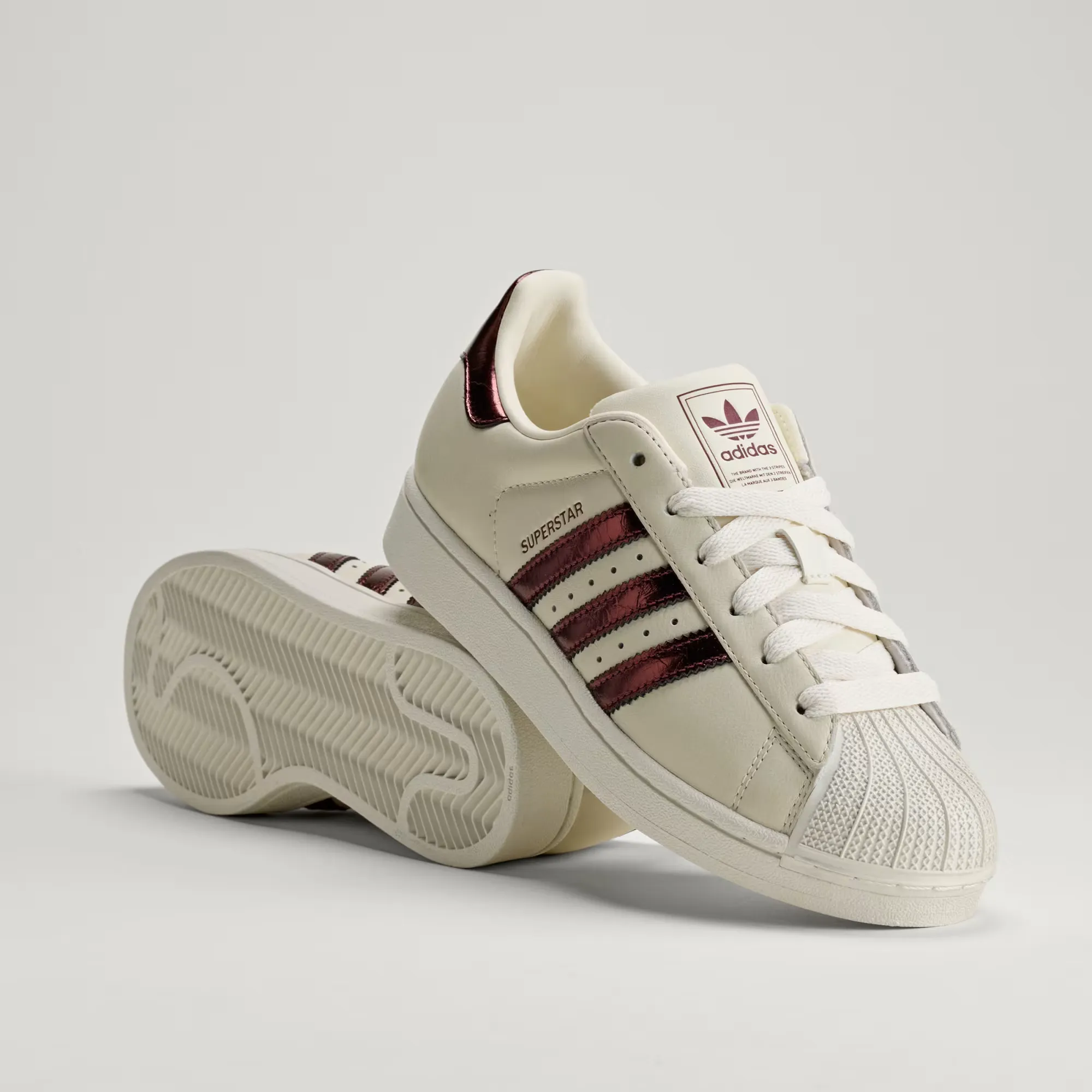 000000_adidas-Superstar-II-WMNS_Off-White-Maroon-Gold-Metallic_KJ4692_img0