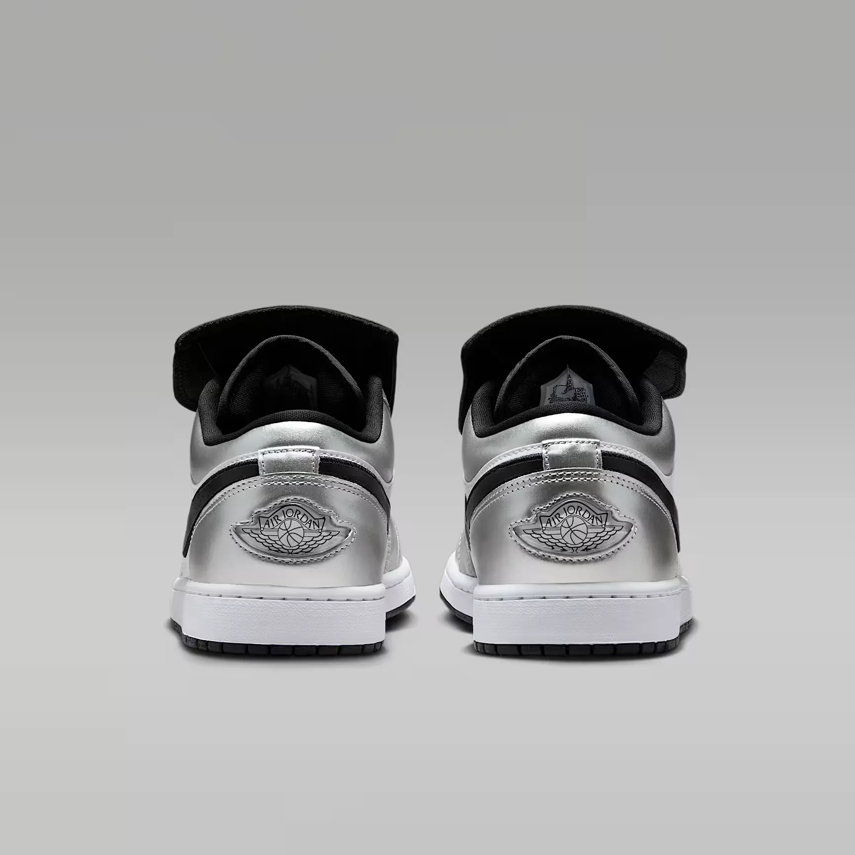 000000_Air-Jordan-1-Low-SE_Tiempo_IR2278-100_img5