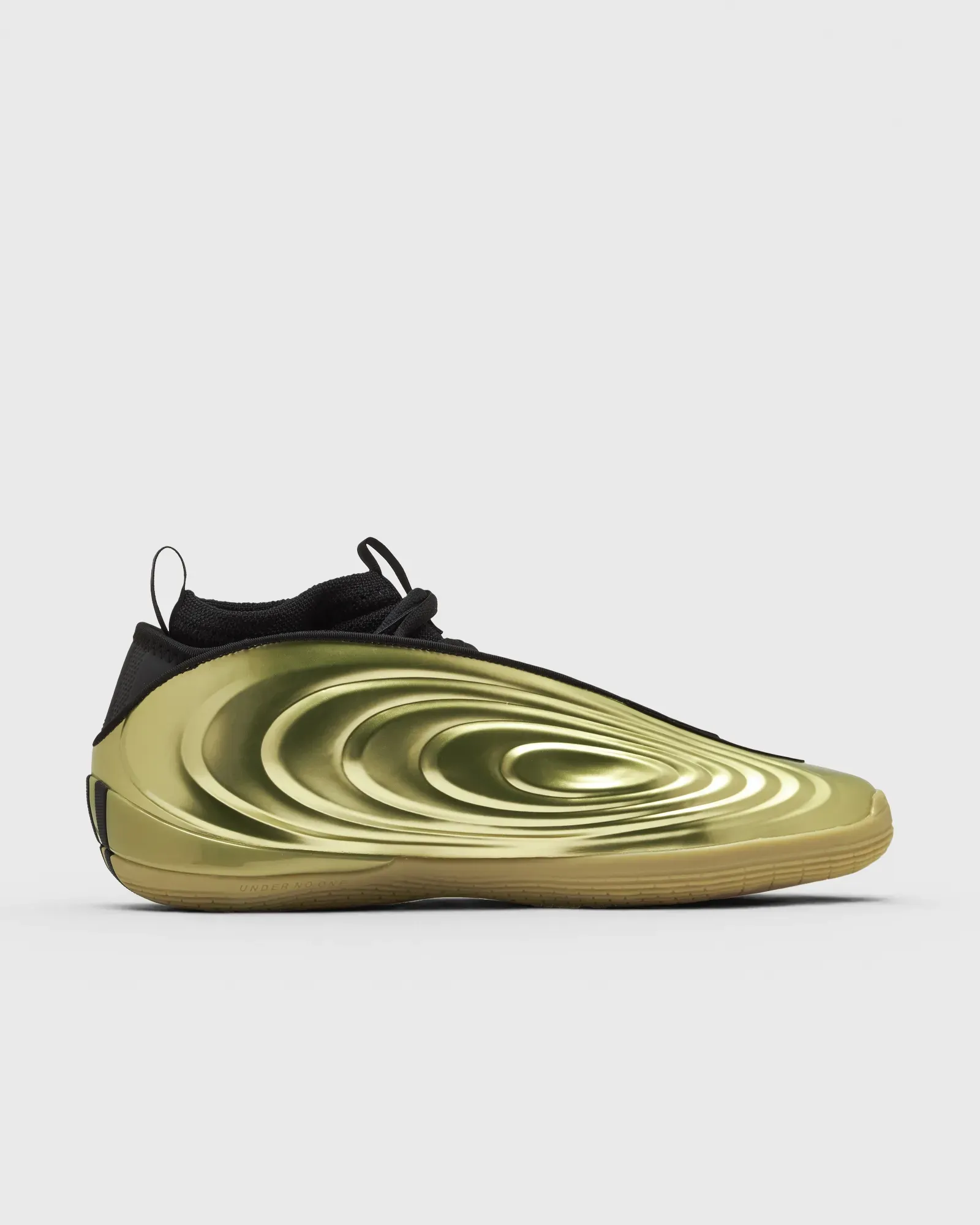 000000_adidas-Harden-Vol.-10_Metallic-Gold-Black_KH9153_img2
